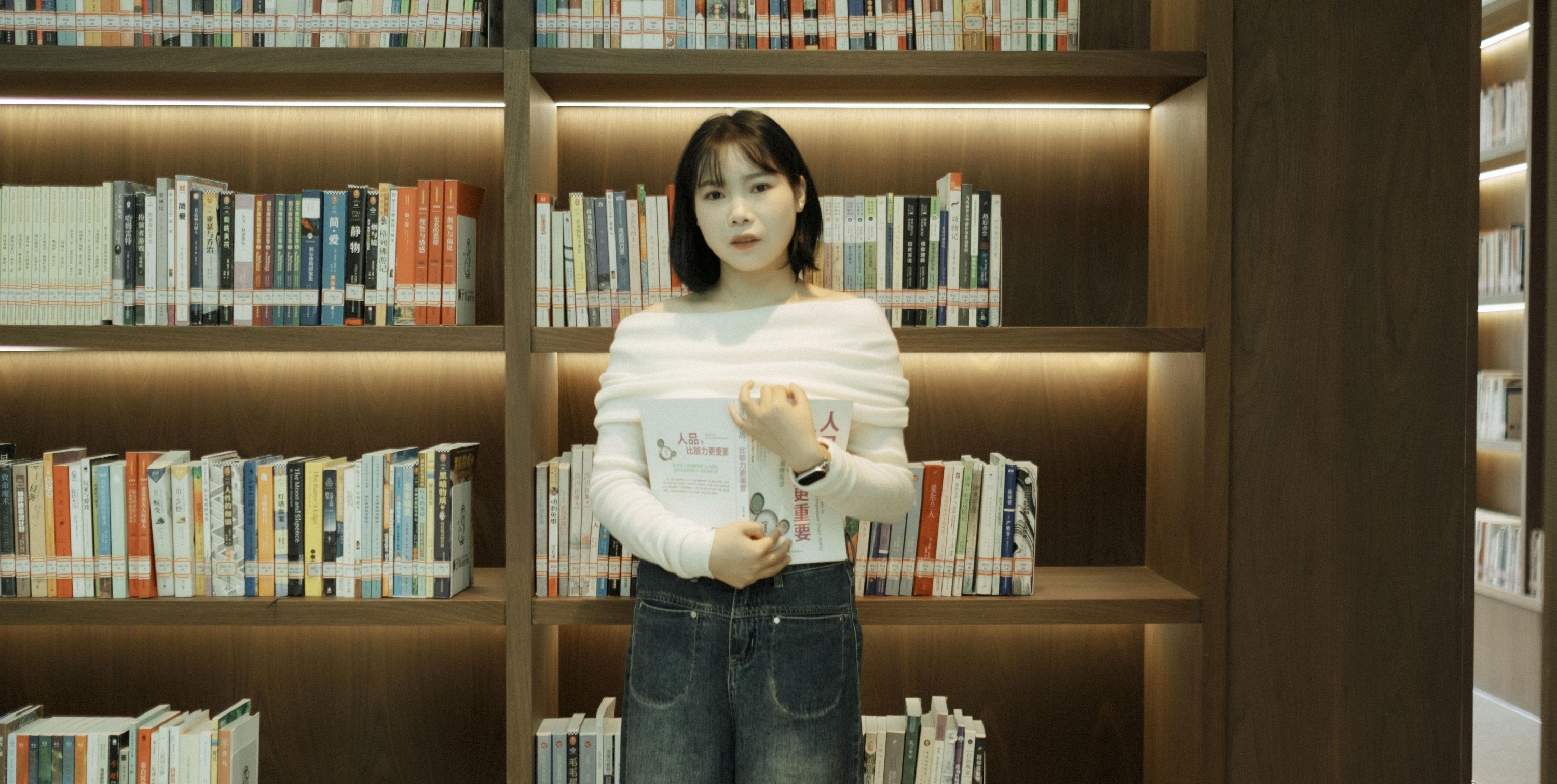 Y～ – 《午后图书馆》[26P]