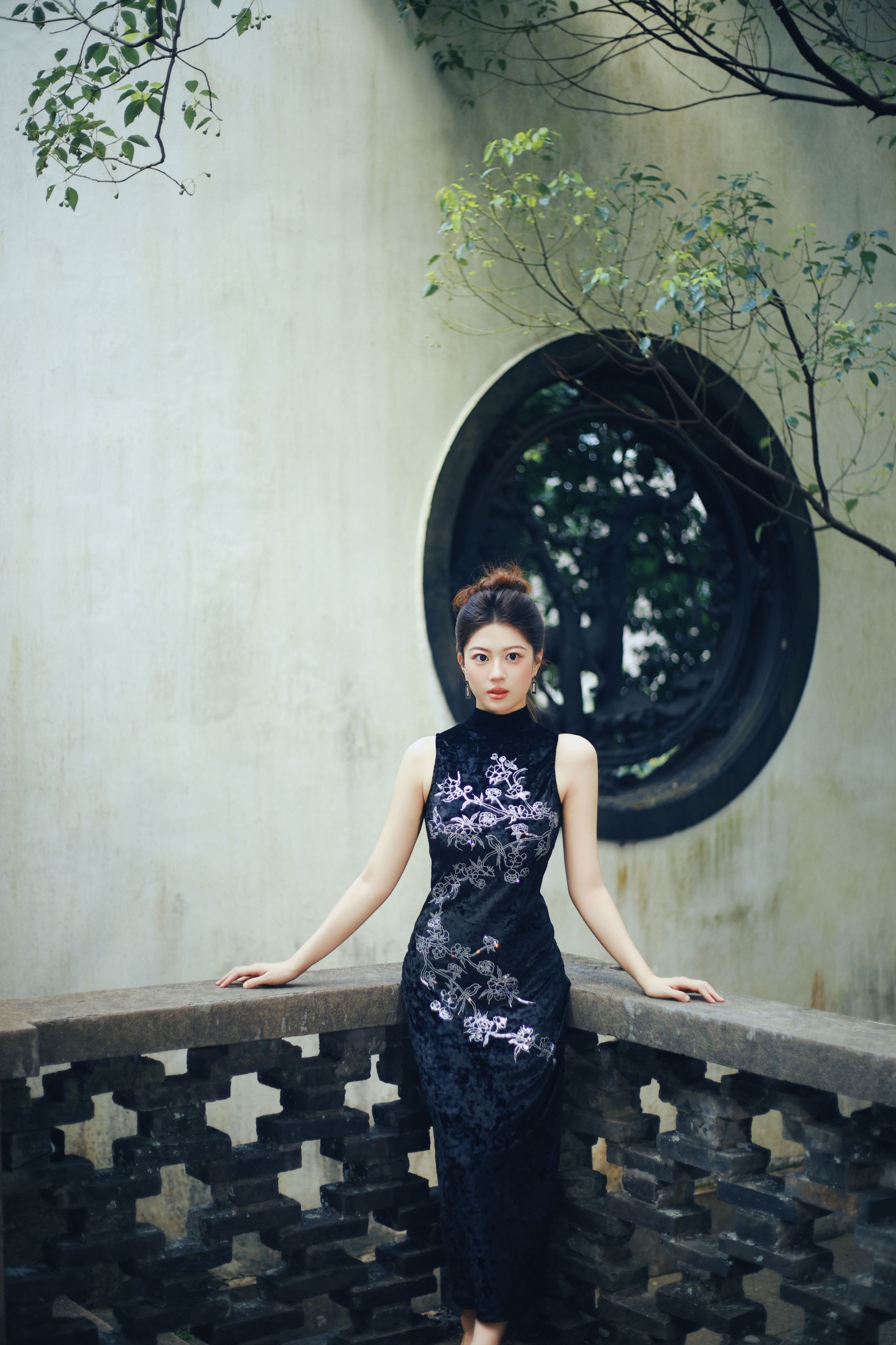 2ii – 《虎跑公园的夏日》[48P]