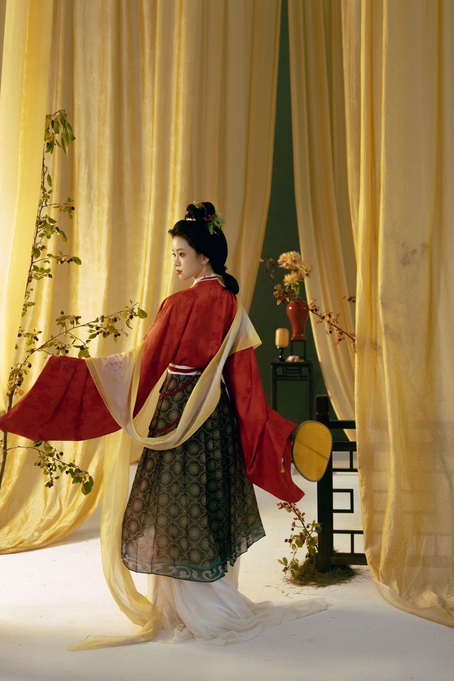 桃迟 – 《仕女图|一穗灯花似梦中》[13P]