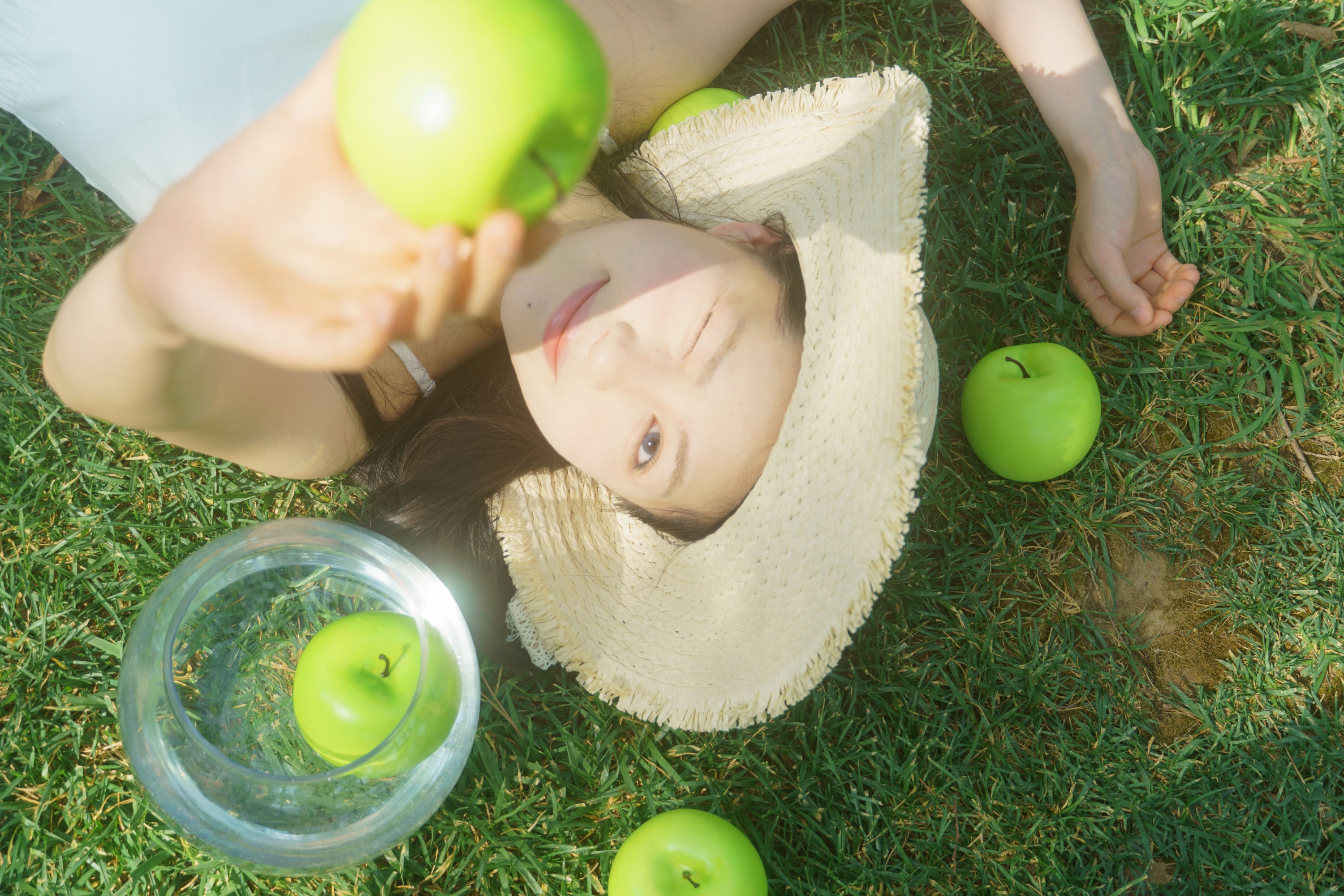 小鹿 – 《青苹果之夏》[16P]