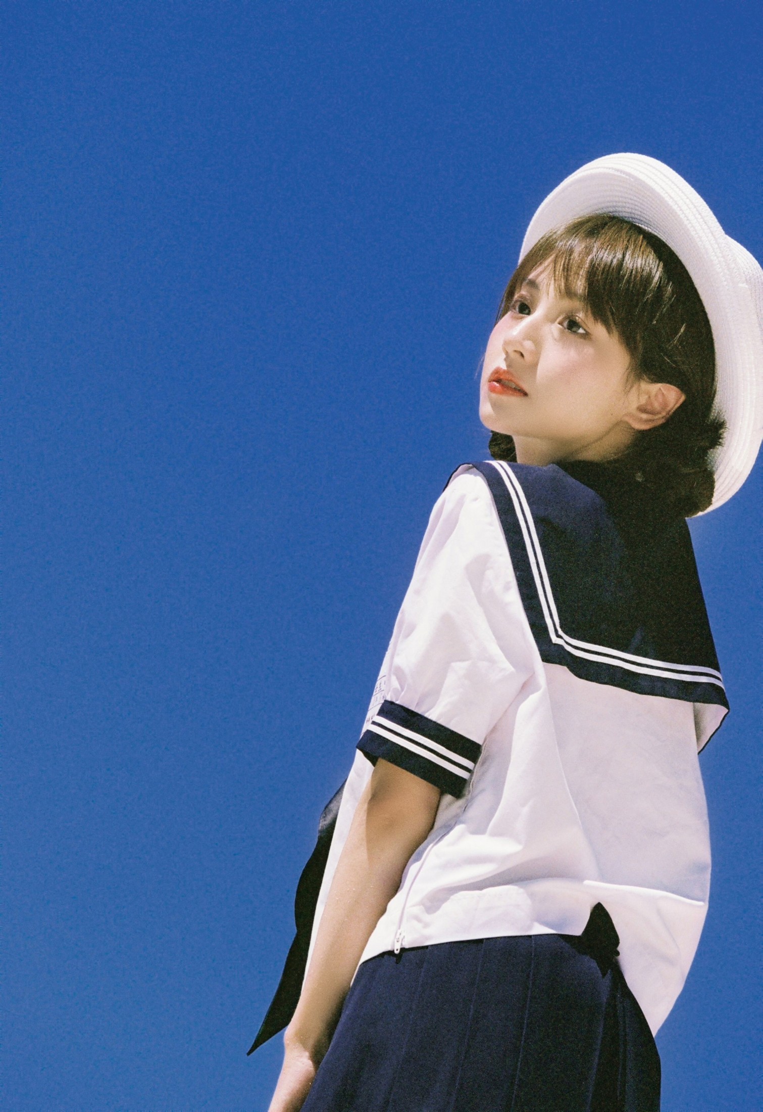 顾林x – 《蓝天制服少女》[15P]