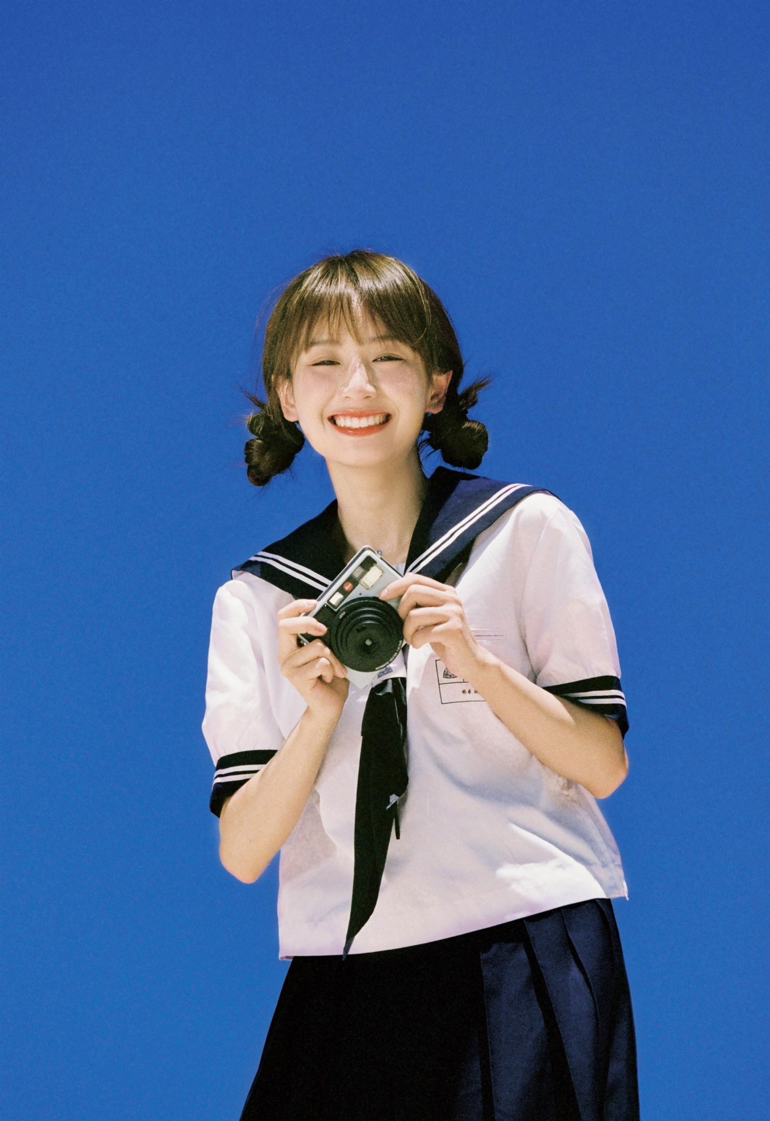 顾林x – 《蓝天制服少女》[15P]