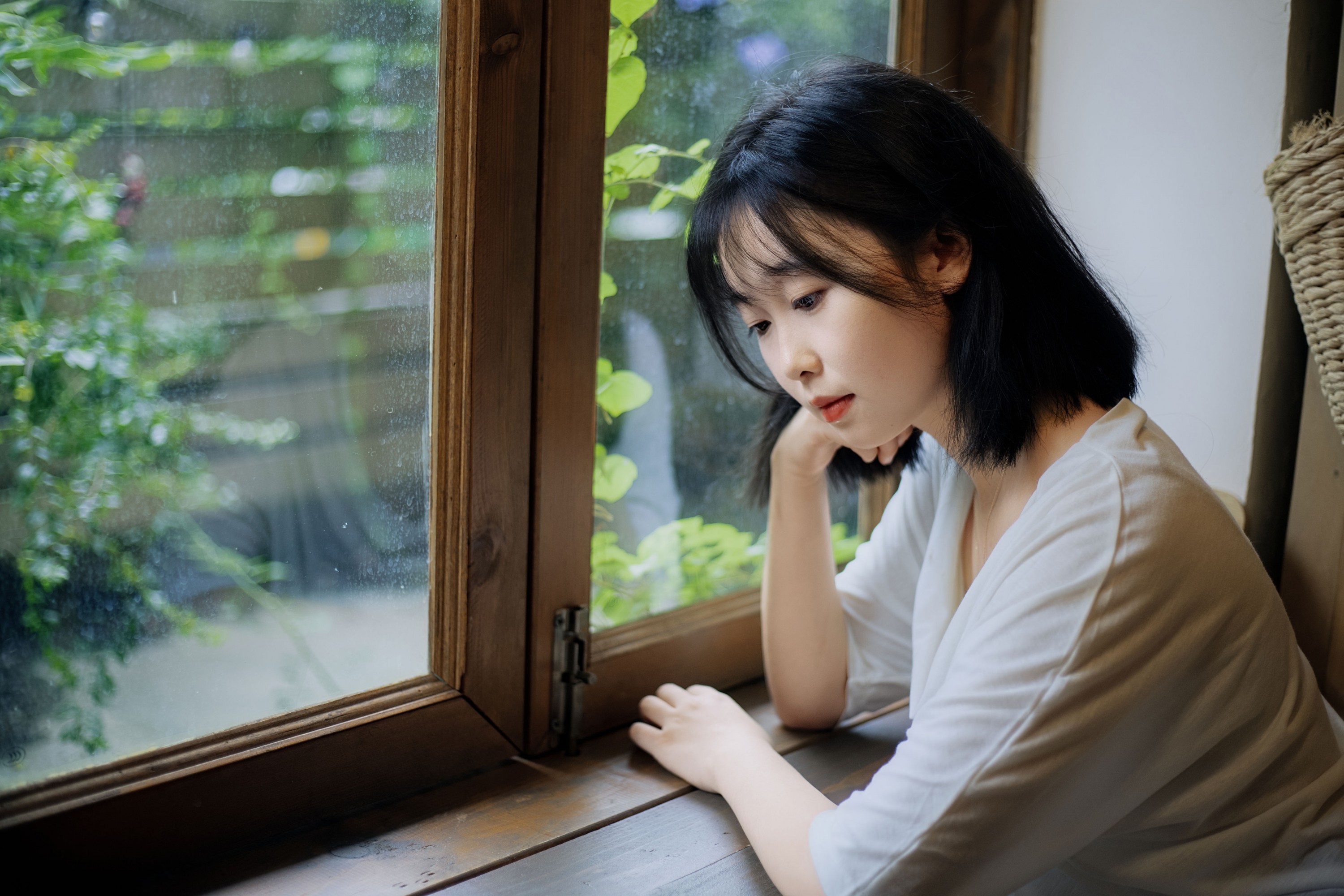佳佳 – 《自由与孤独并存》[22P]