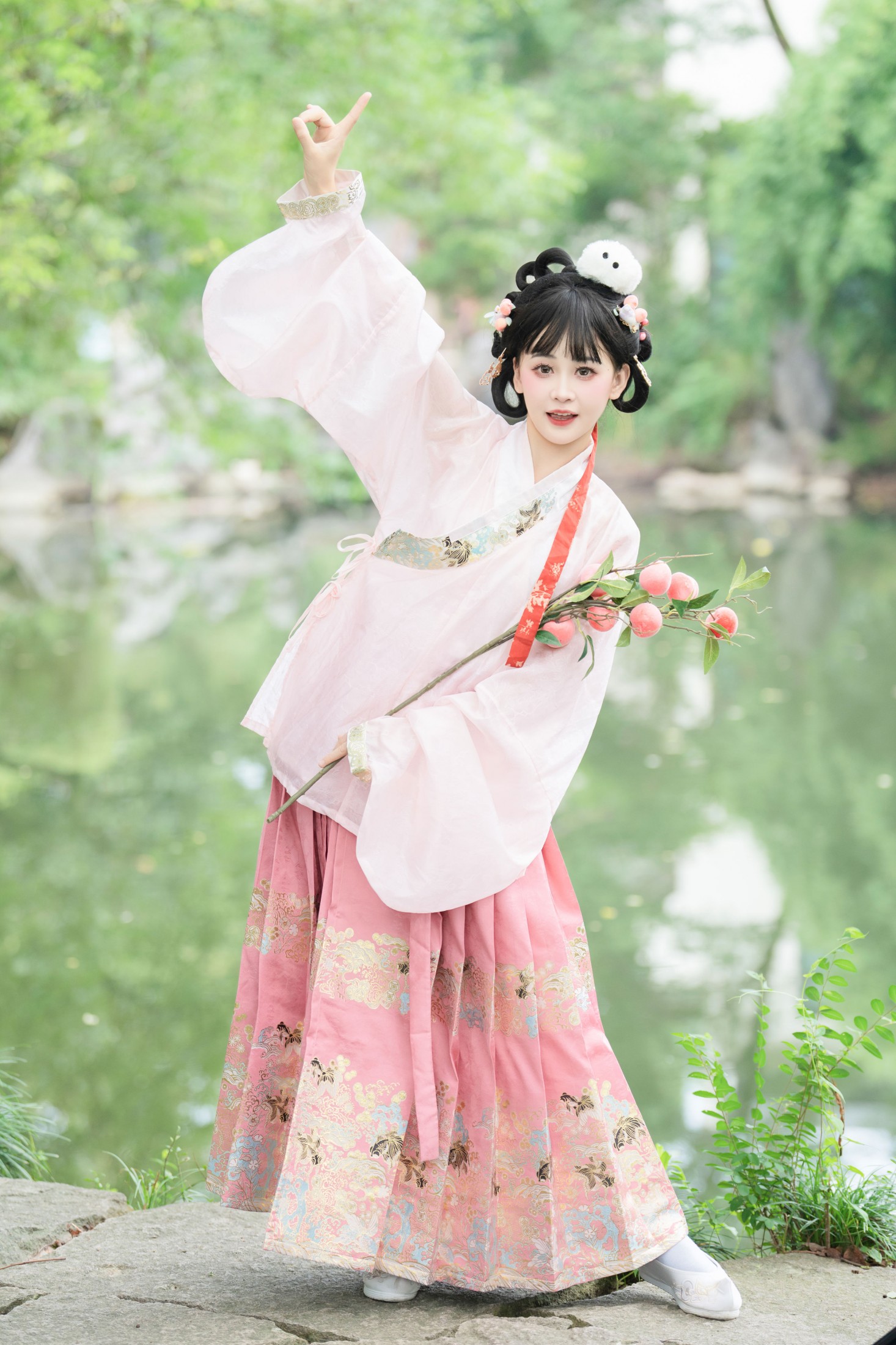 湫一只岁岁 – 《粉色好可爱》[60P]