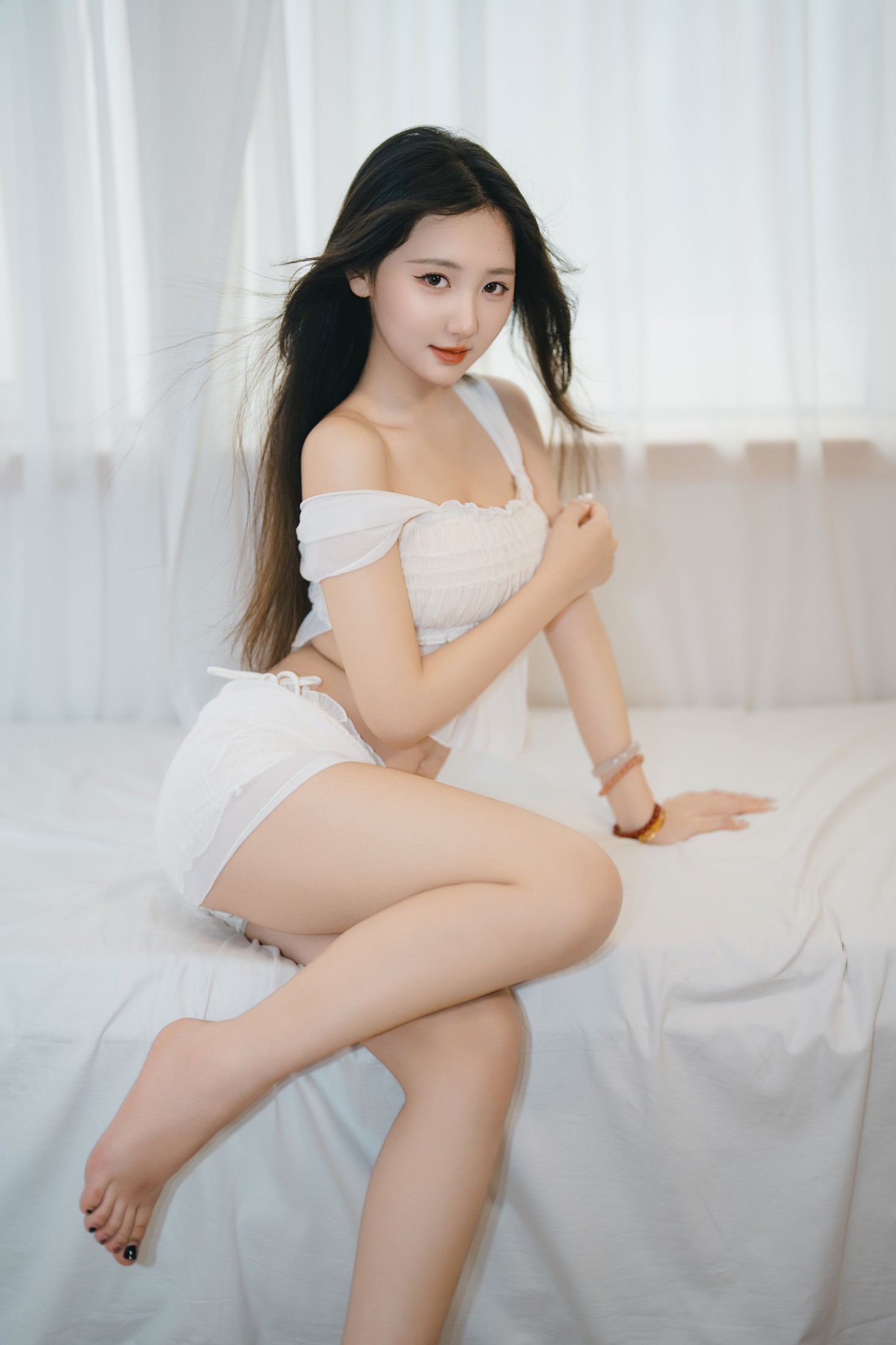oyee – 《白桦》[33P]