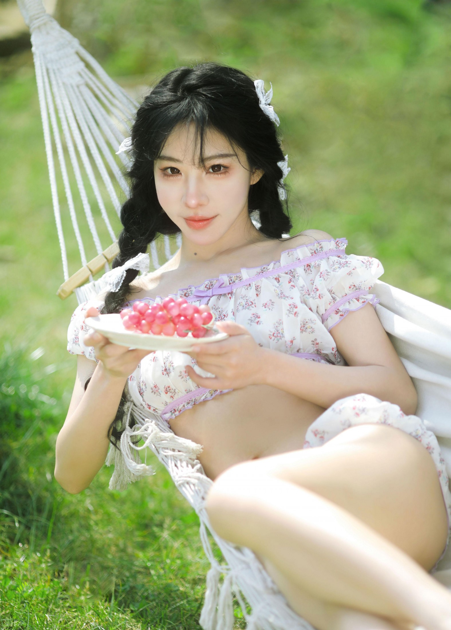 – 《她是春日》[13P]