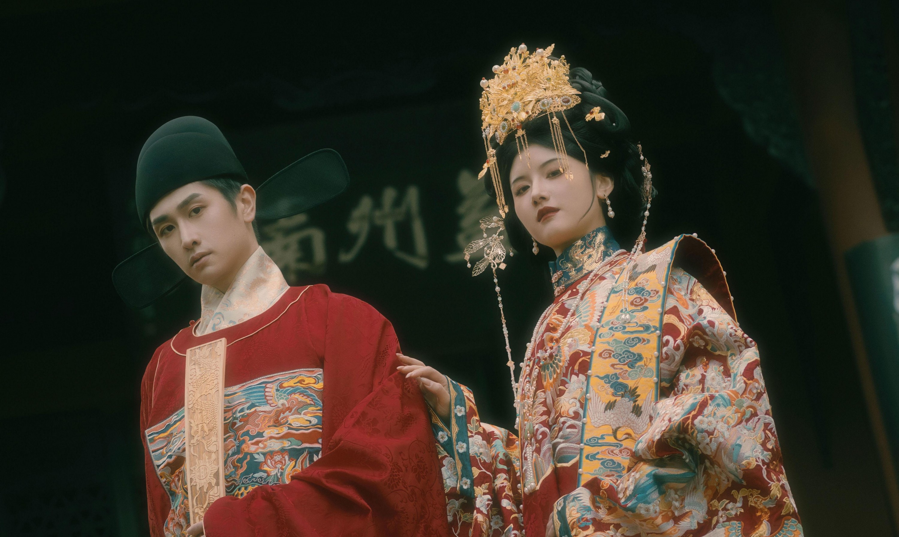– 《良缘由夙缔 佳偶自天成》[9P]