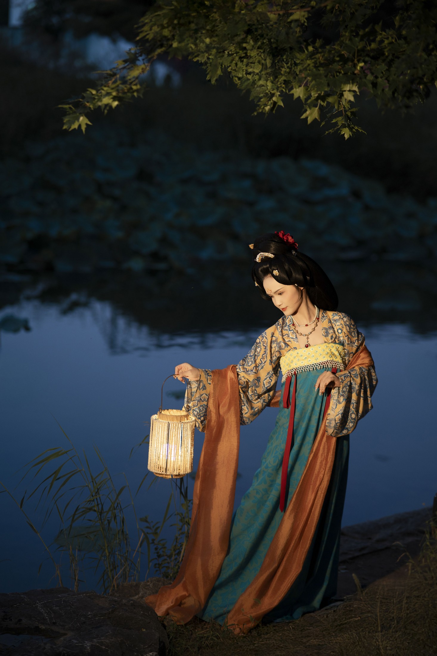 – 《藤树下，我是我的春天》[9P]