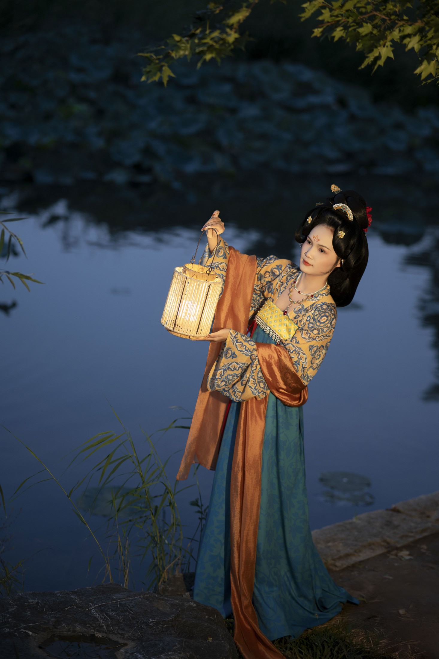 – 《藤树下，我是我的春天》[9P]