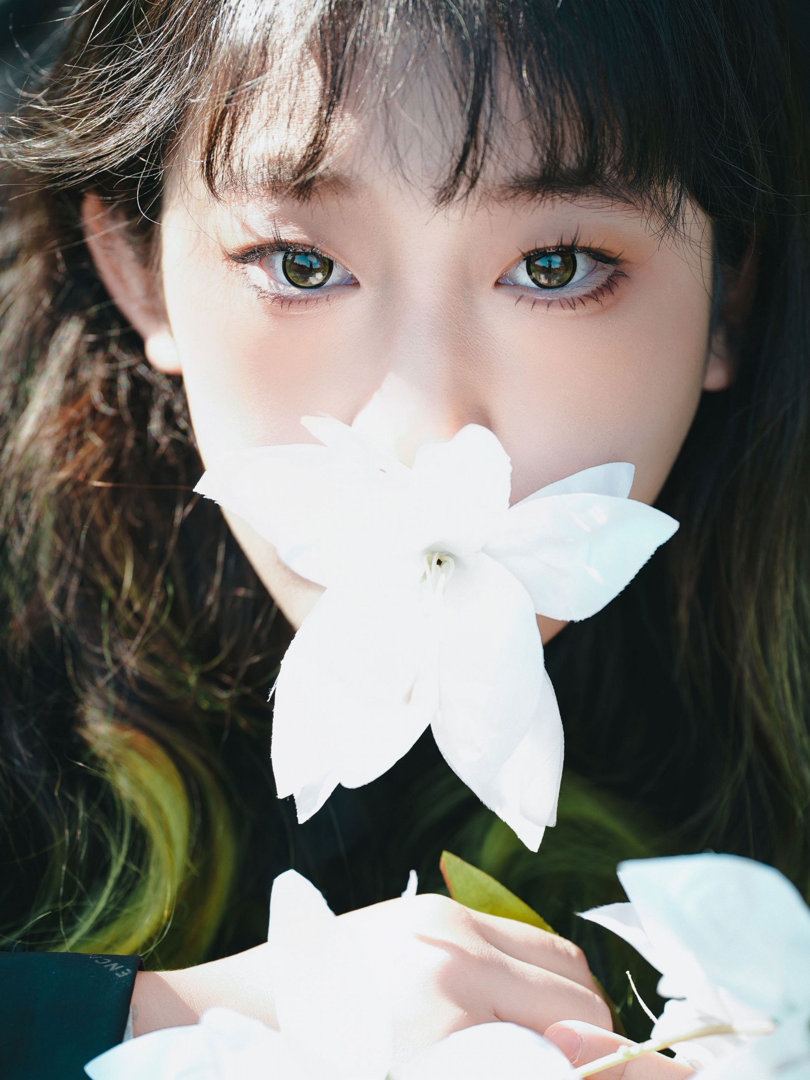 – 《比记忆更遥远的是你》[48P]