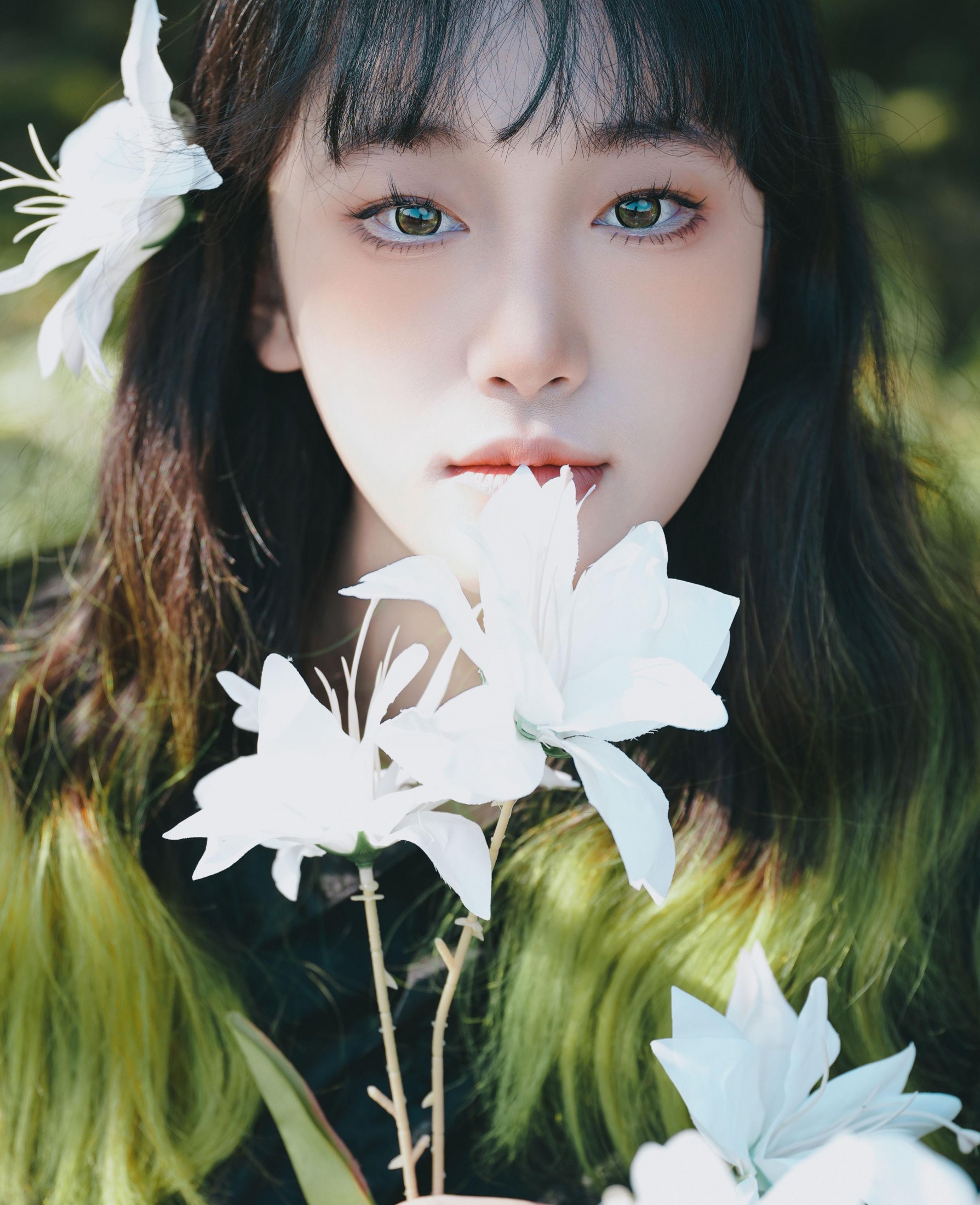 – 《比记忆更遥远的是你》[48P]