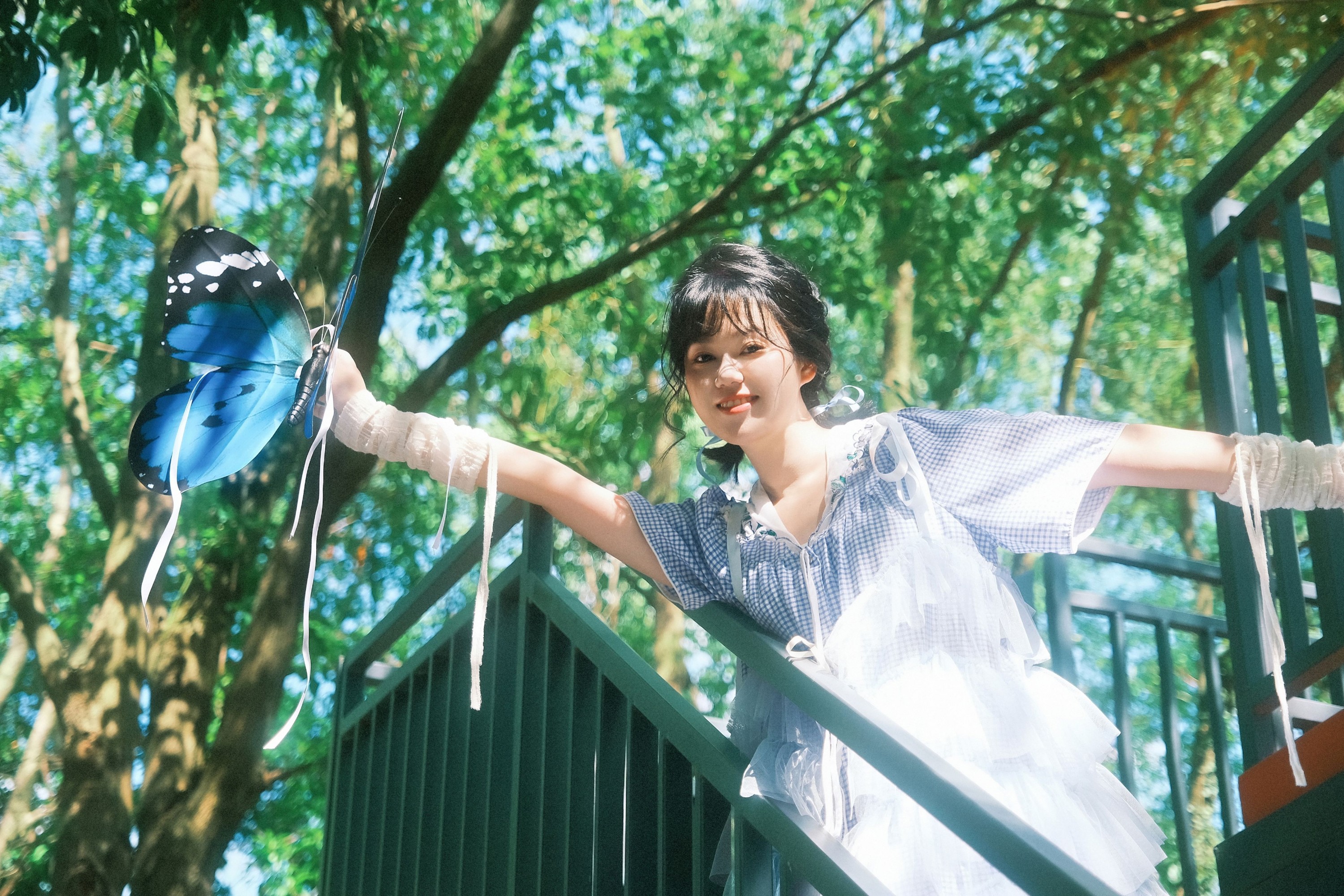璐璐 – 《光》[18P]