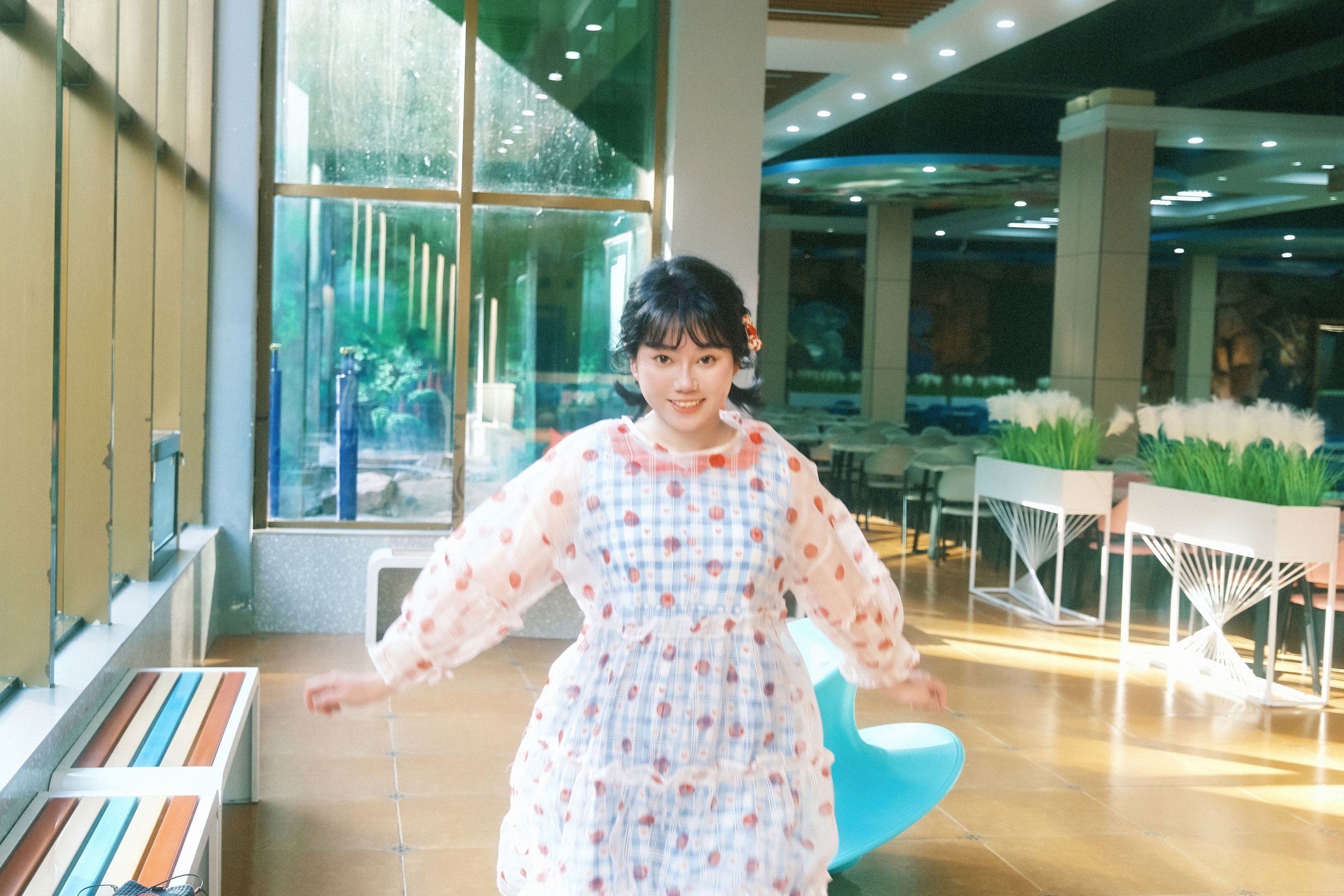 活在光里