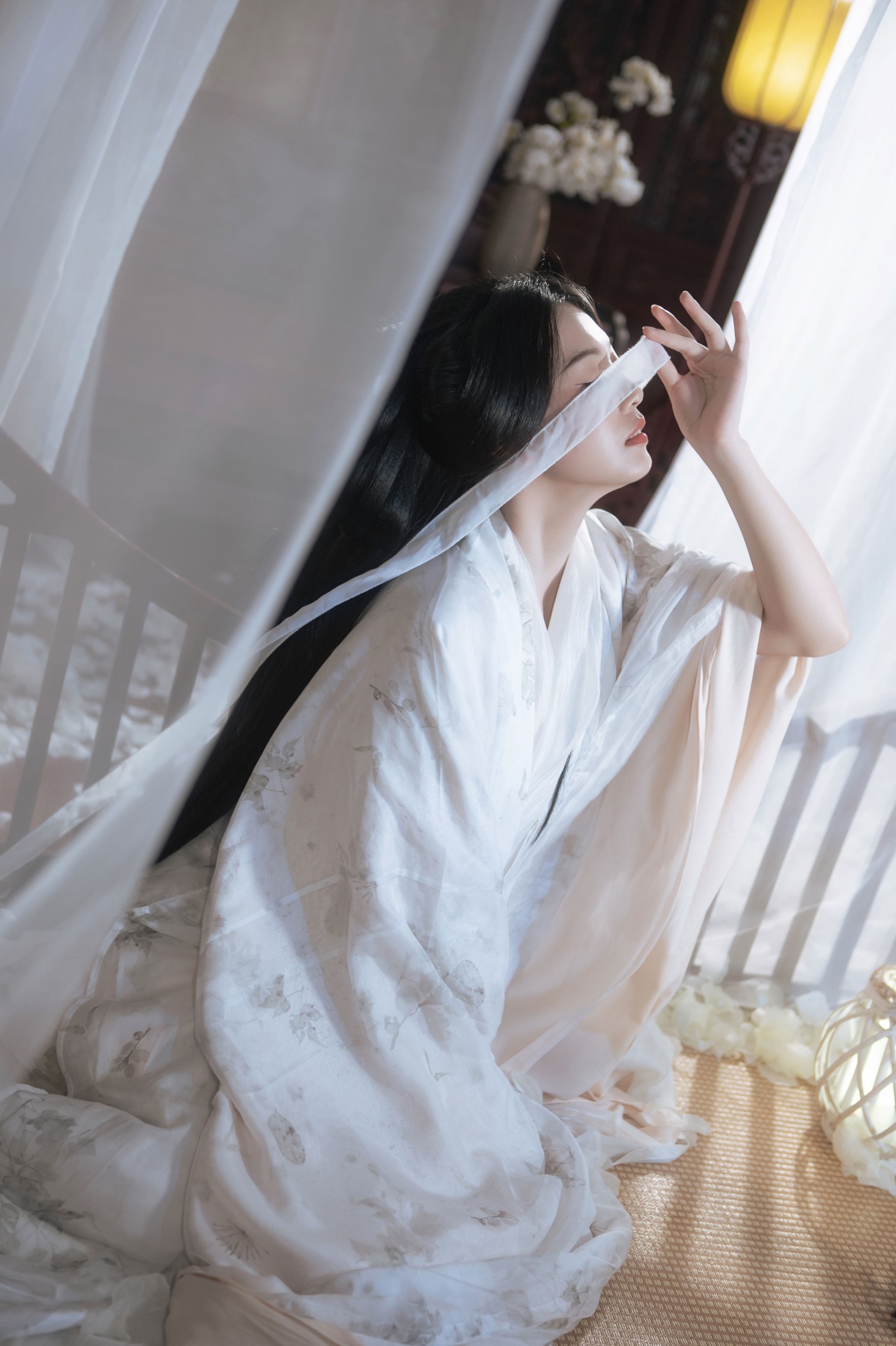 芝芝琪 – 《花间月》[25P]