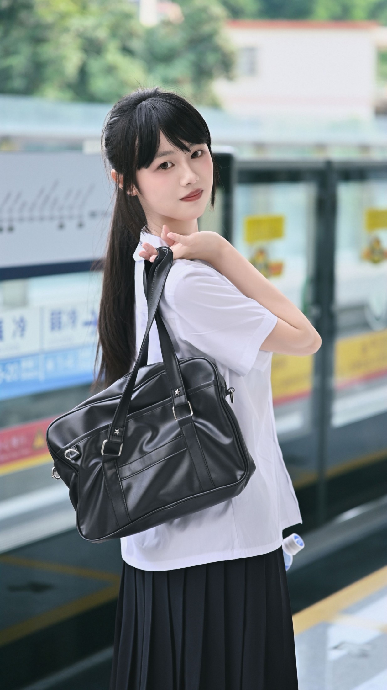 《地铁站拍摄》[9P]