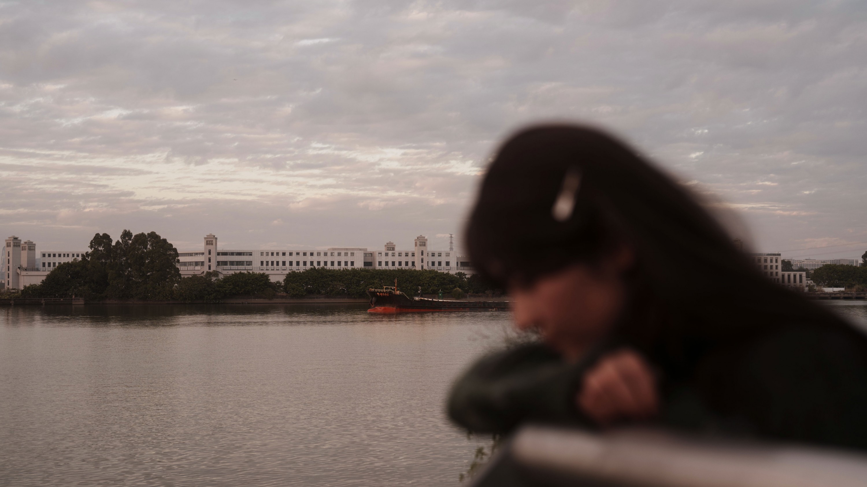 初姈 - 《习惯性孤独》[26P]