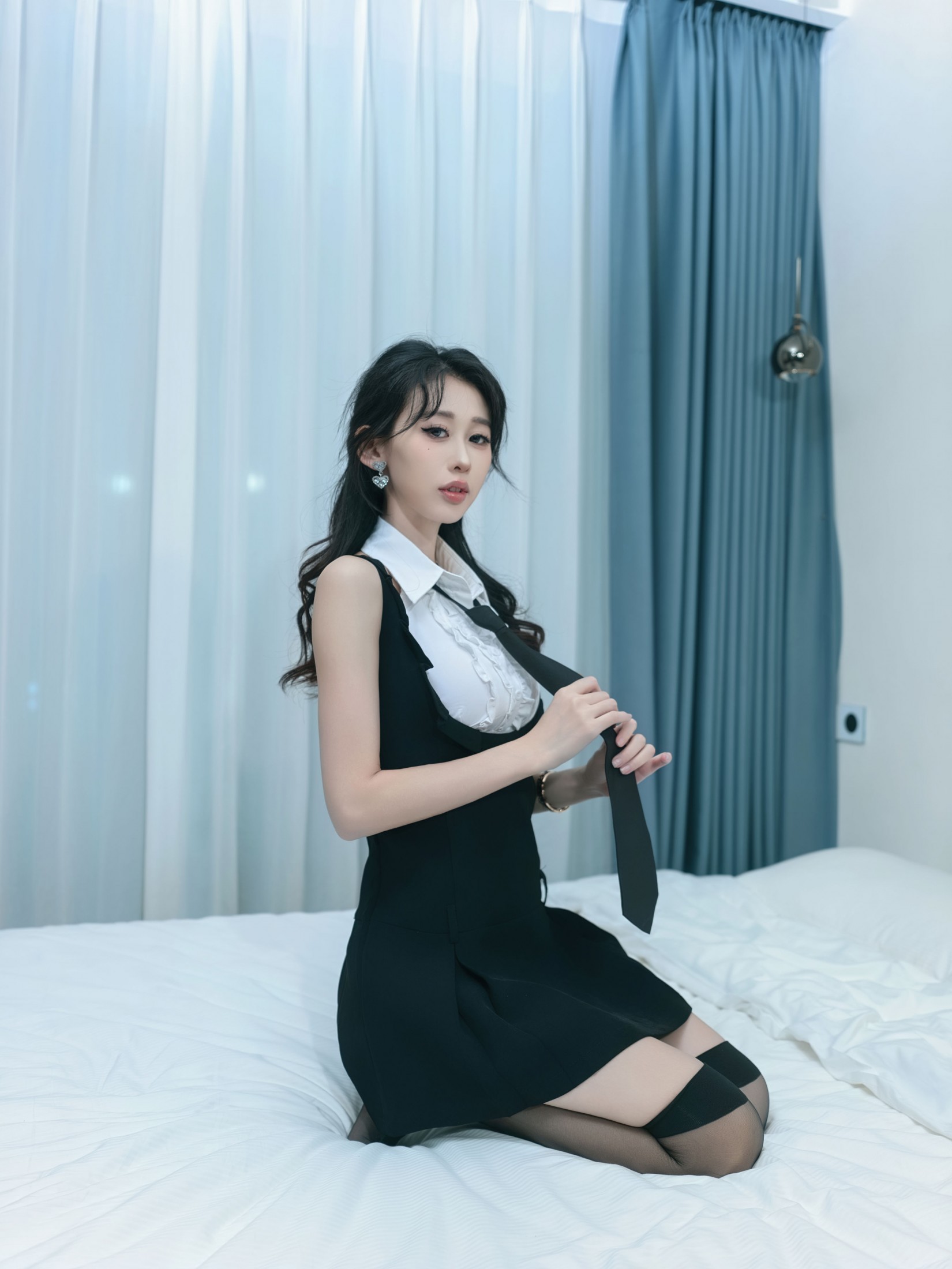 冰箱里钻出来的“冷感学姐”️