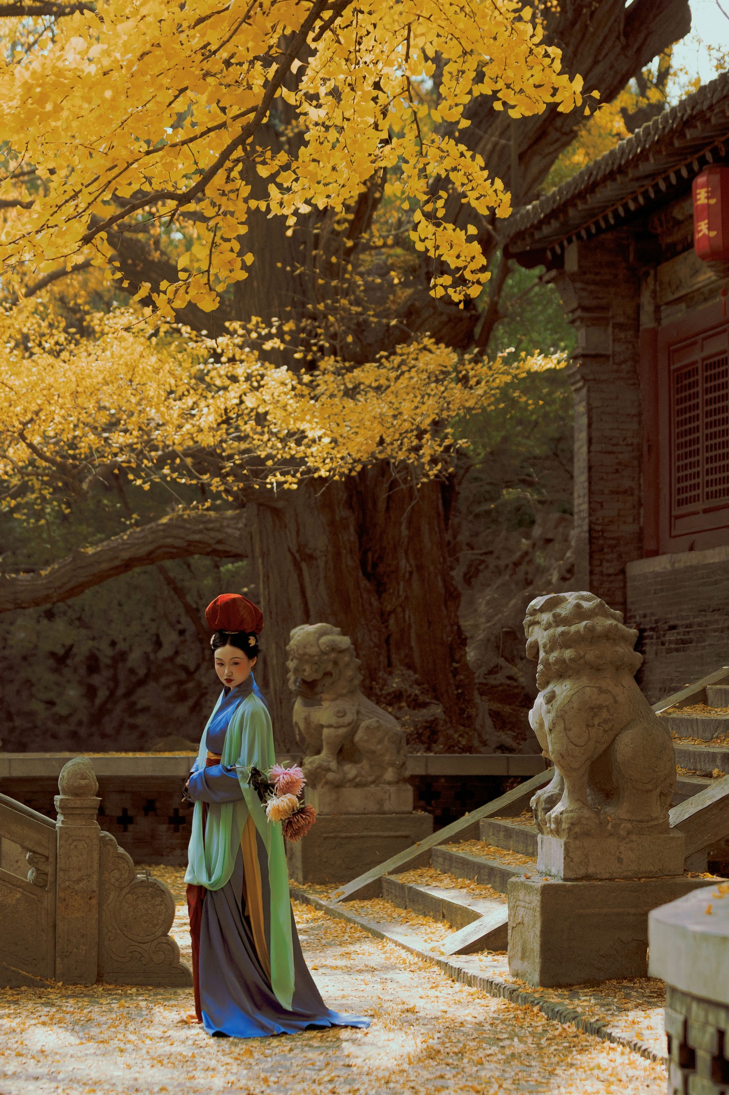旻天吃神马 - 《仿晋祠宋侍女》[40P]