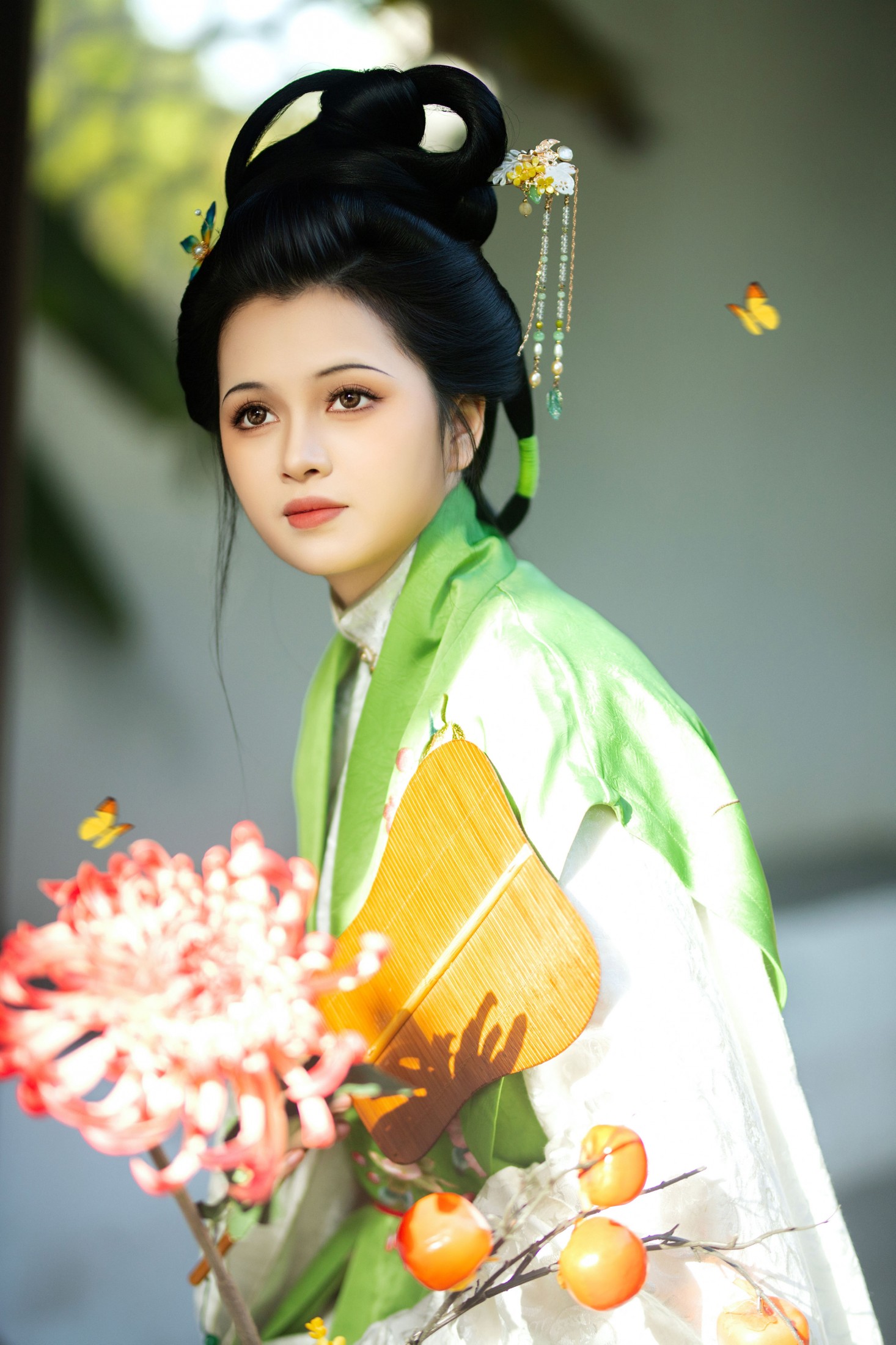 浣溪沙庭中绿影