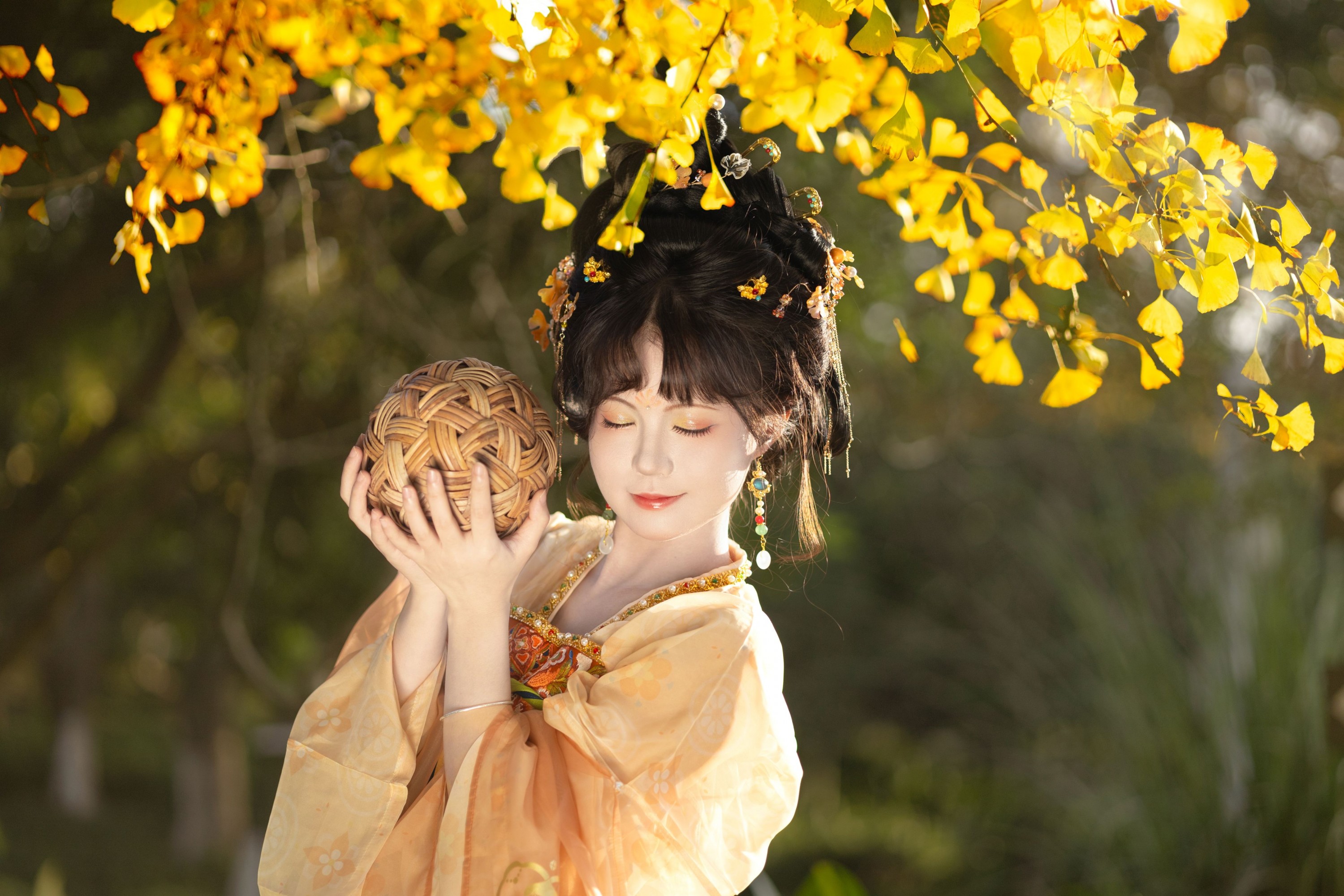 奈仔 - 《银杏从来不负秋》[19P]