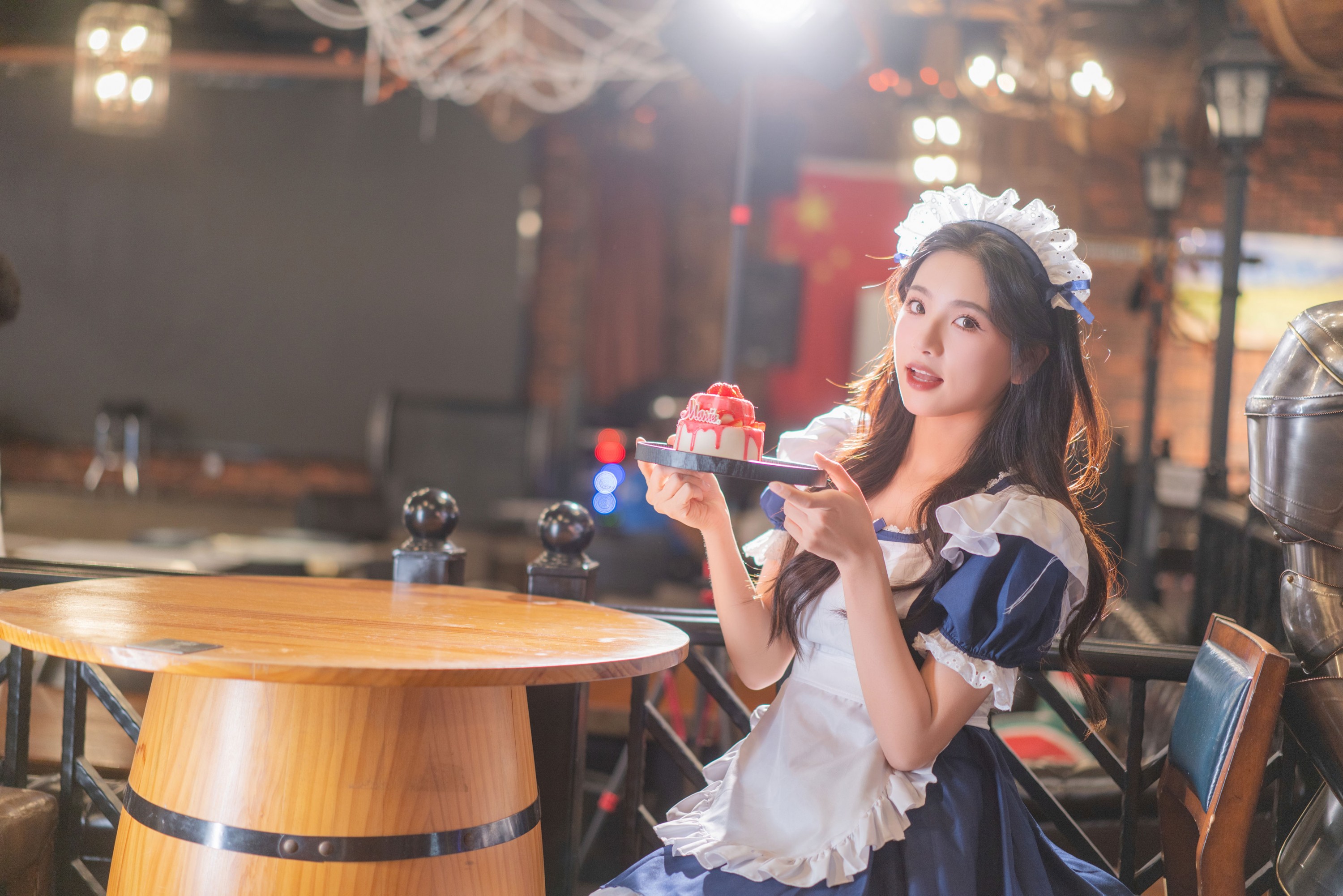 小张 - 《酒馆里的蓝白甜风“服务生”》[39P]