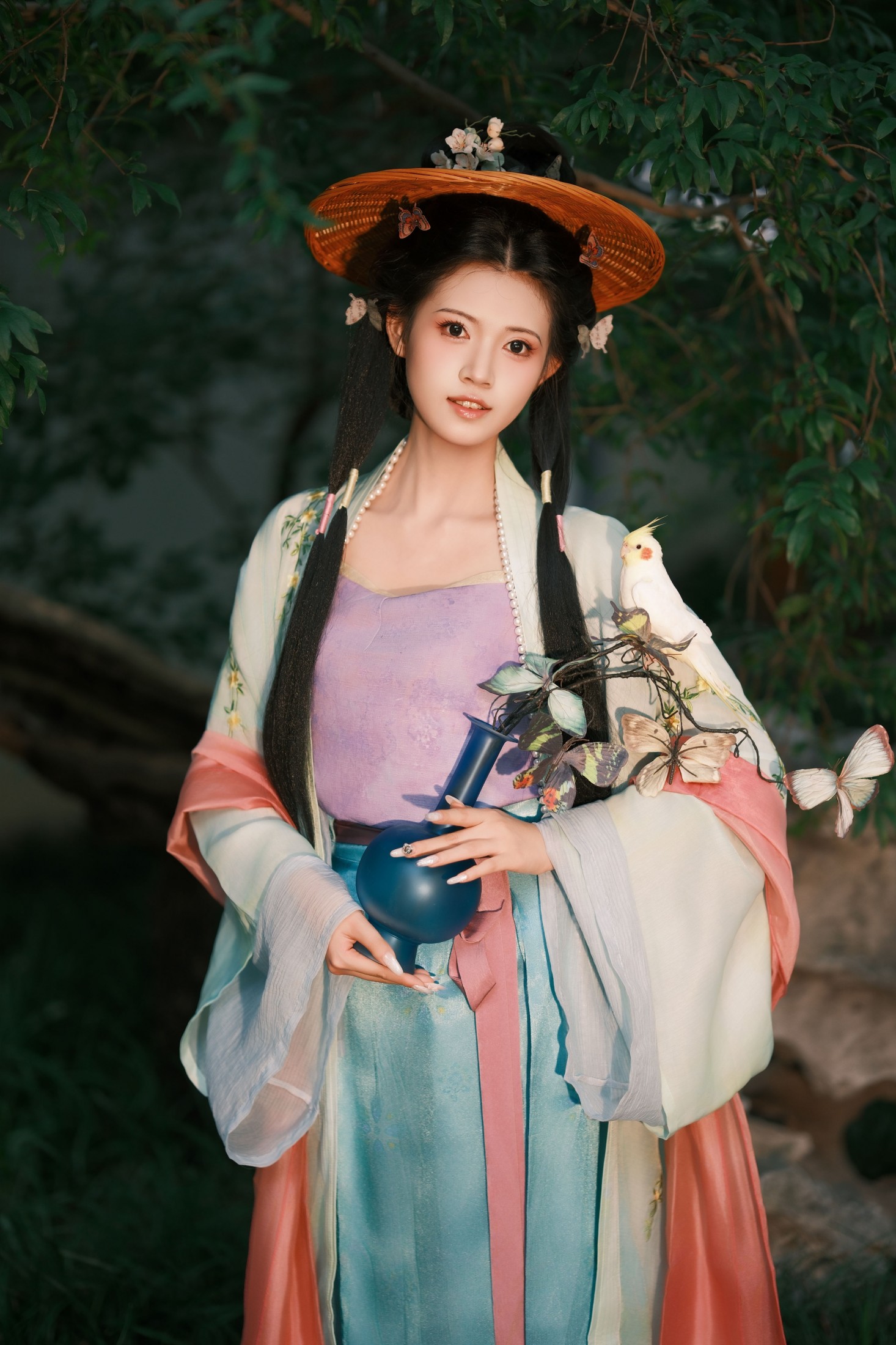 《蕉叶下》[28P]