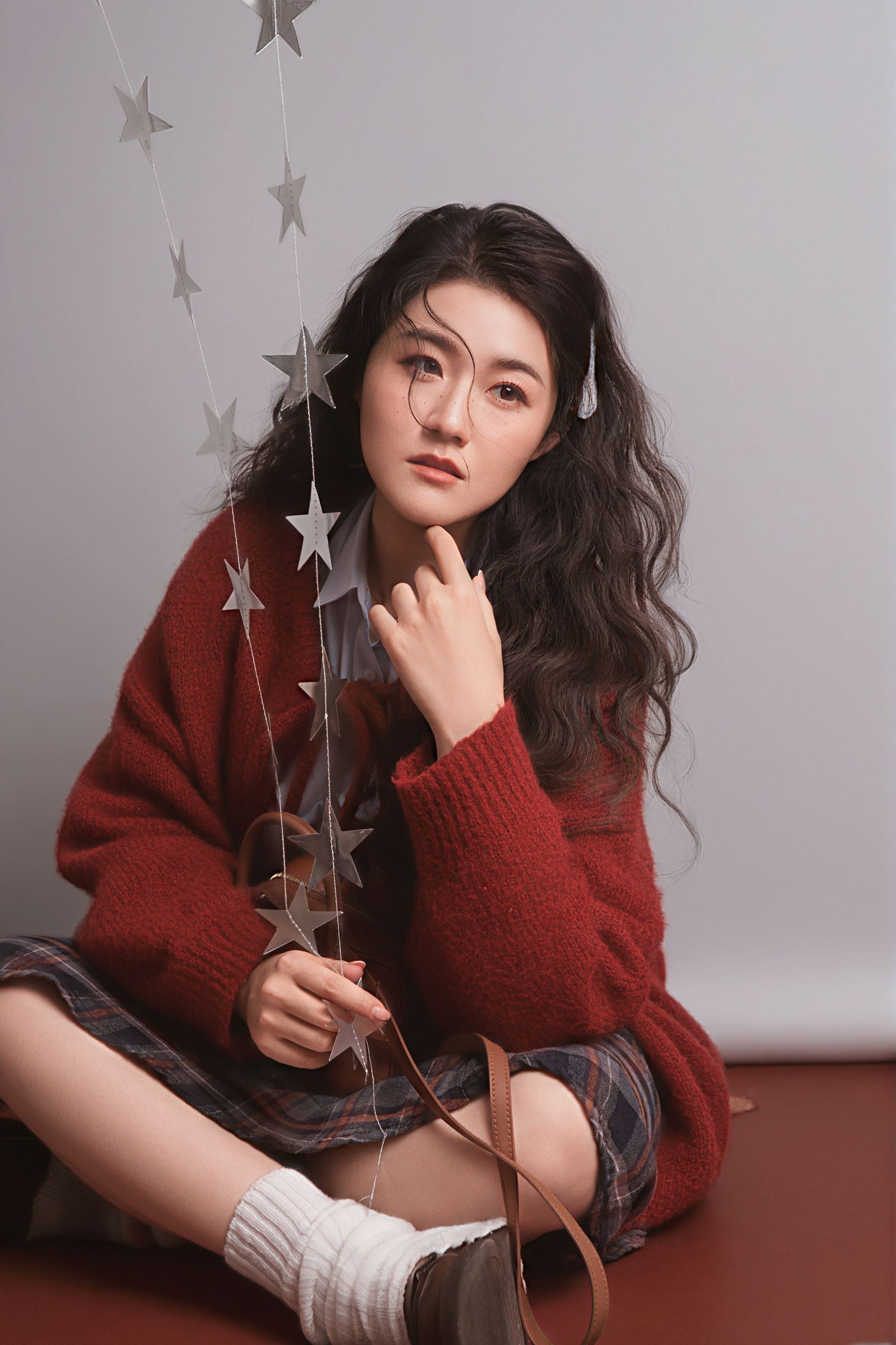 楠楠 - 《miumiu风圣简约圣诞照》[24P]