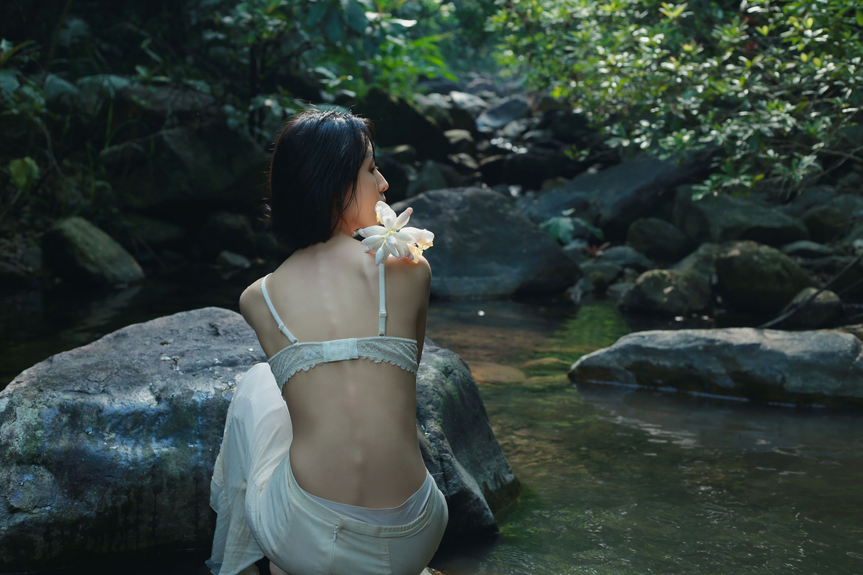 《小溪的时光》[32P]
