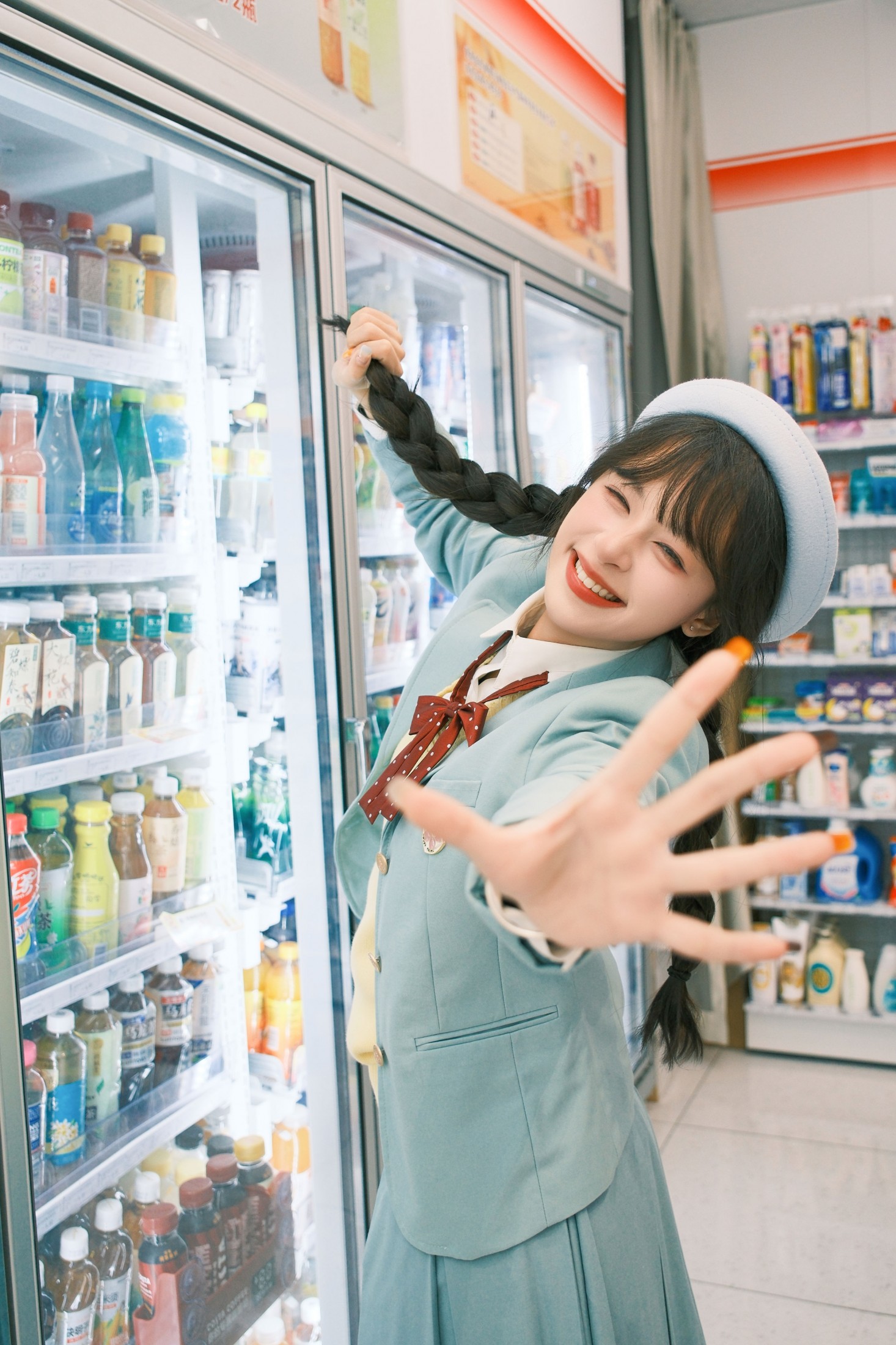 一起去便利店啊