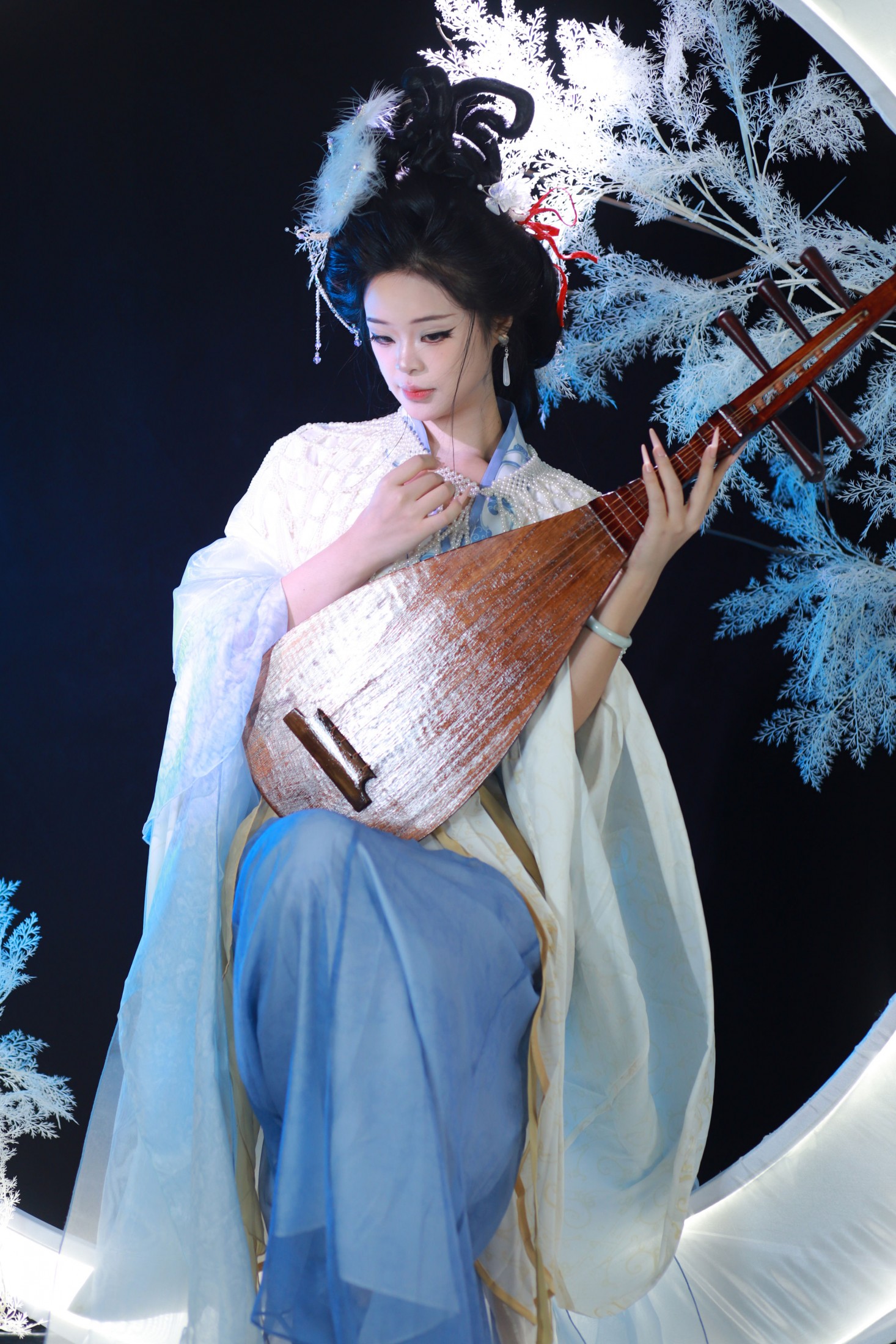 清冷感汉服