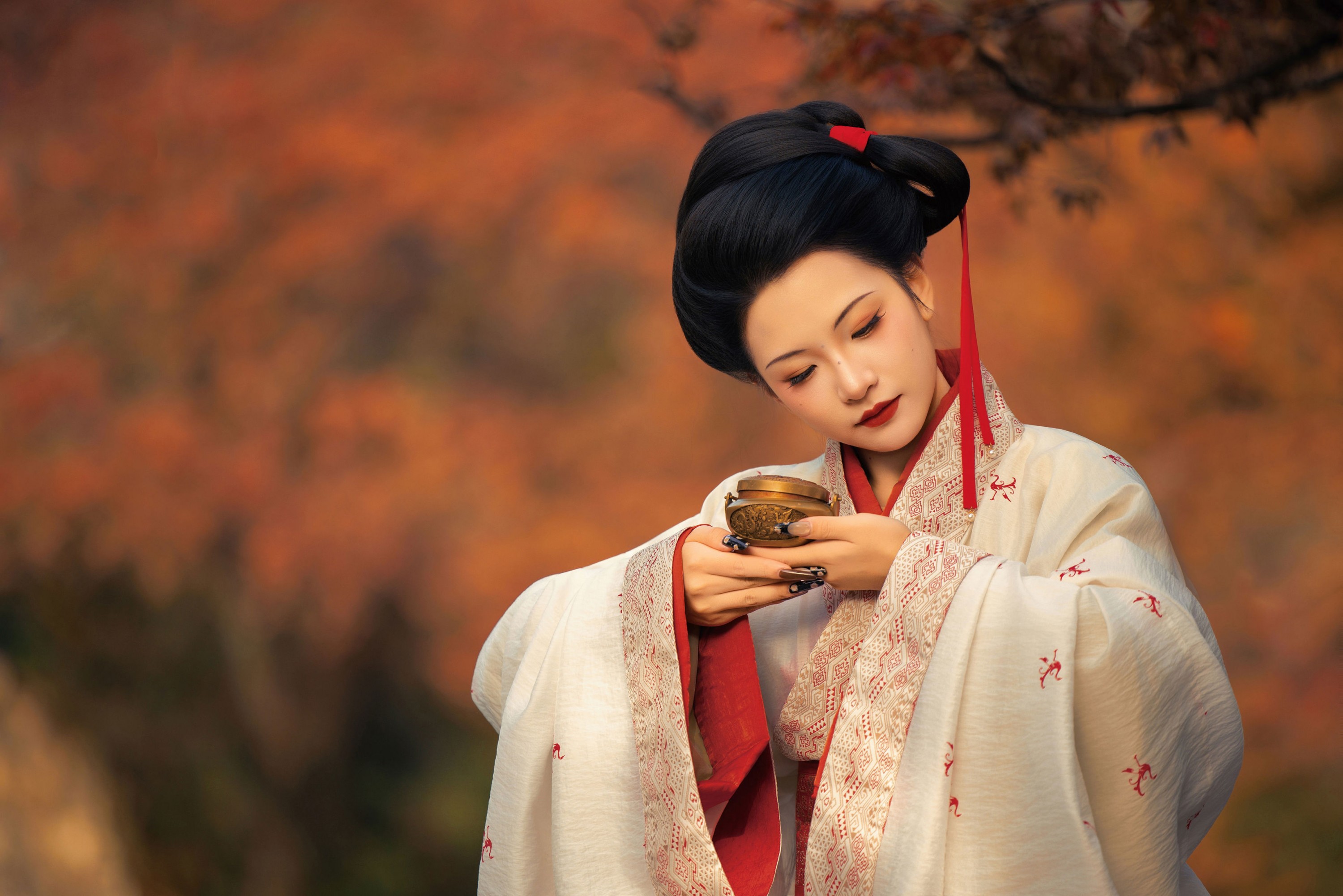 《秋色落人间》[14P]