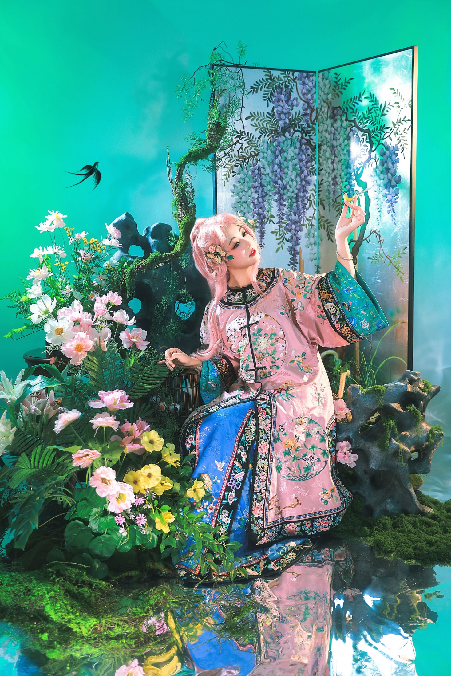 粉粉清汉女