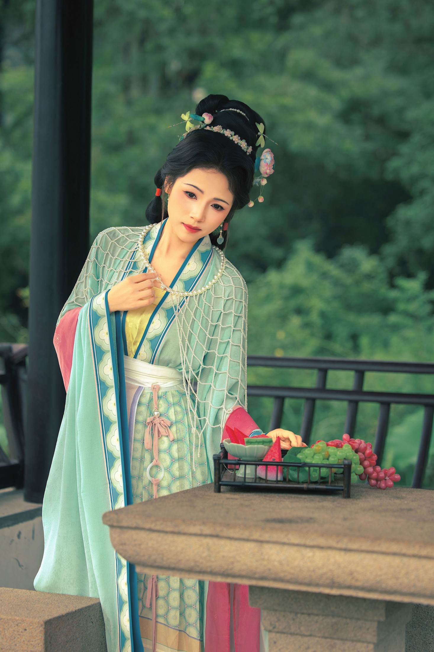 复原仕女图｜荷