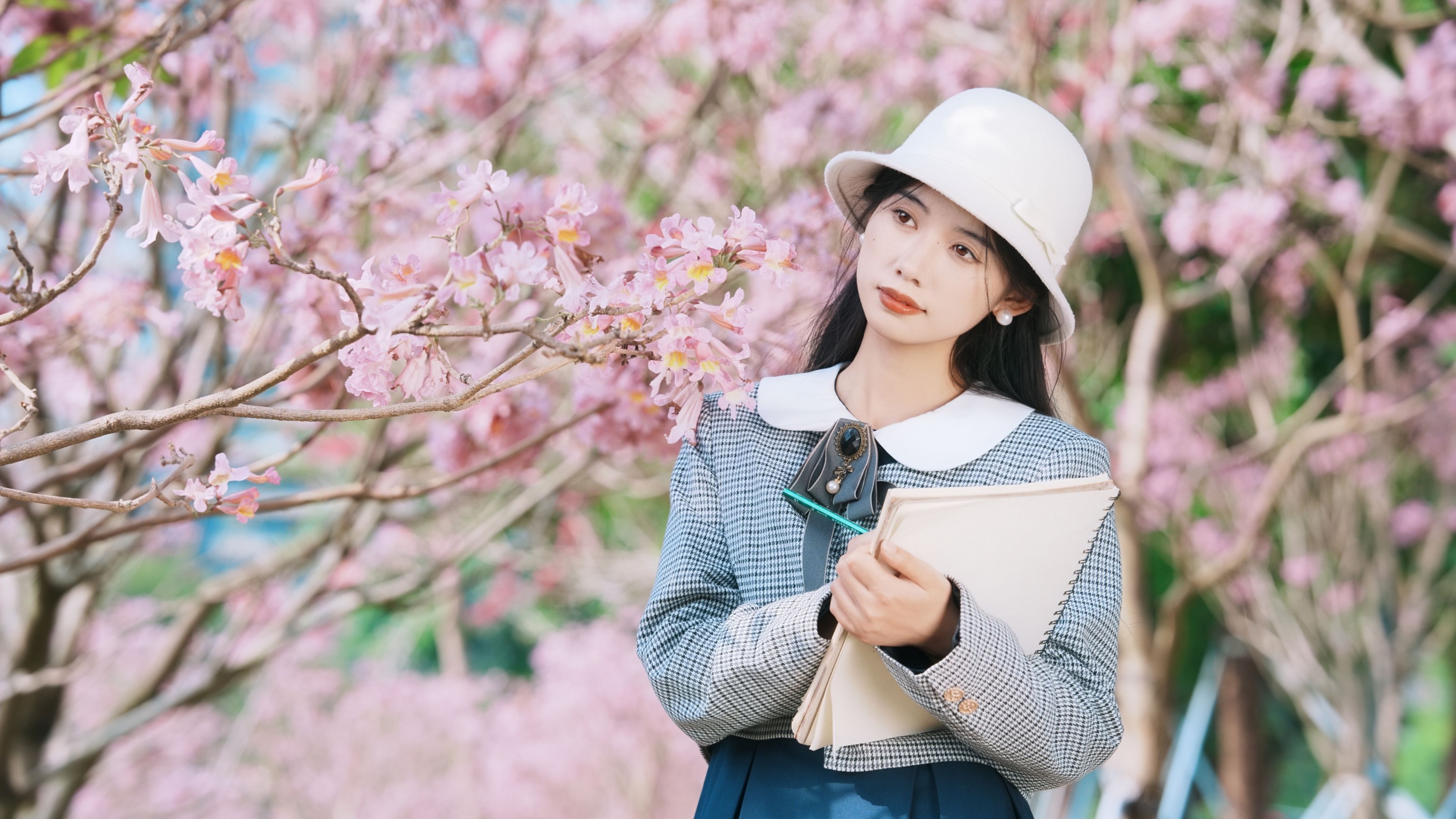 欧阳明慧 - 《春天的粉色浪漫》[21P]