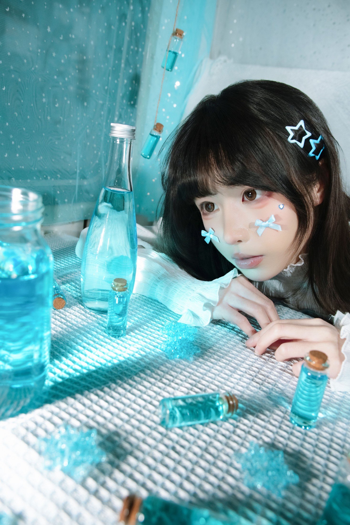 《蓝色的世界 有幻想里的温柔》[9P]