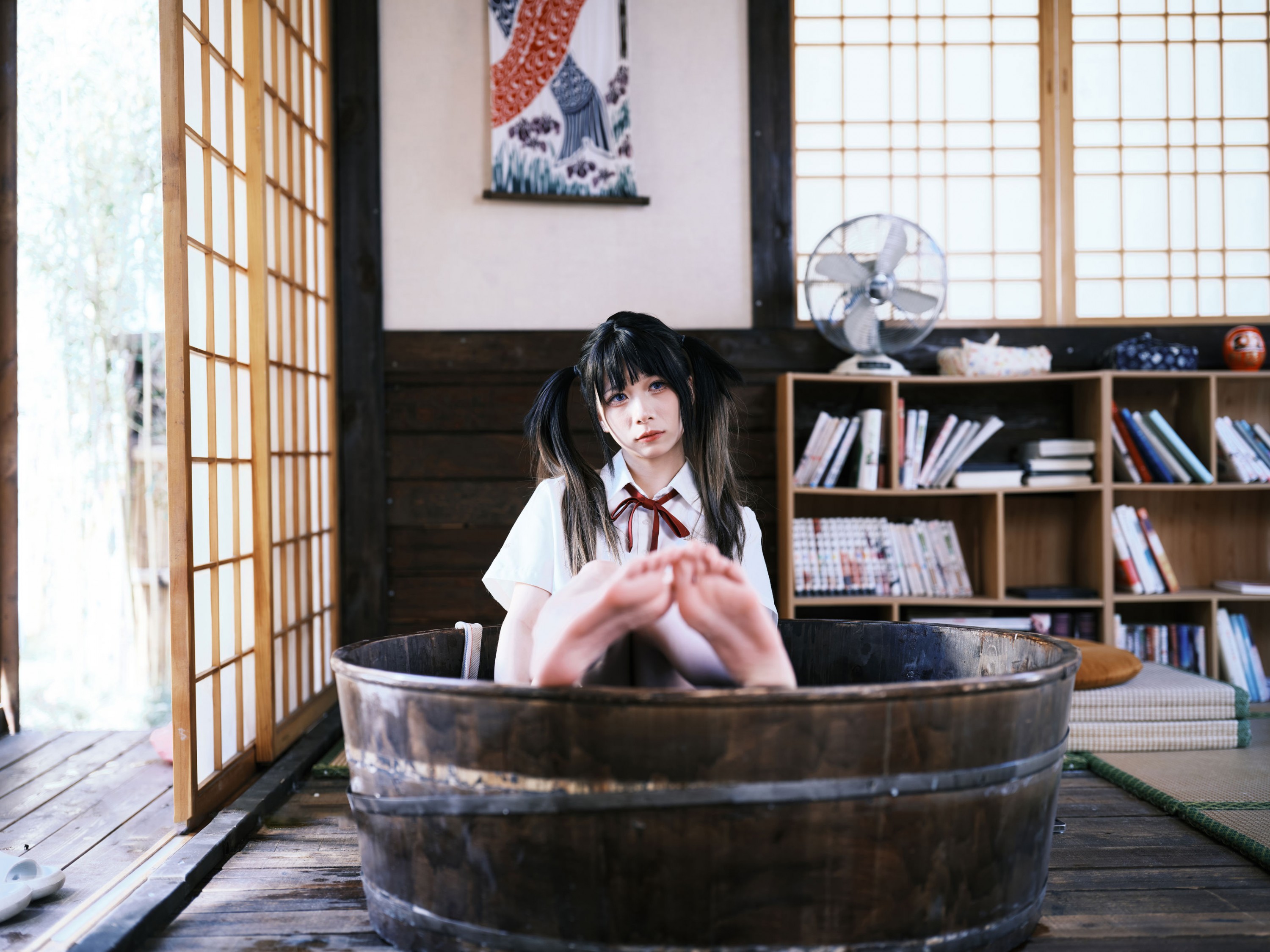 琴玖久 – 《大木盆里的小姑娘》[38P]