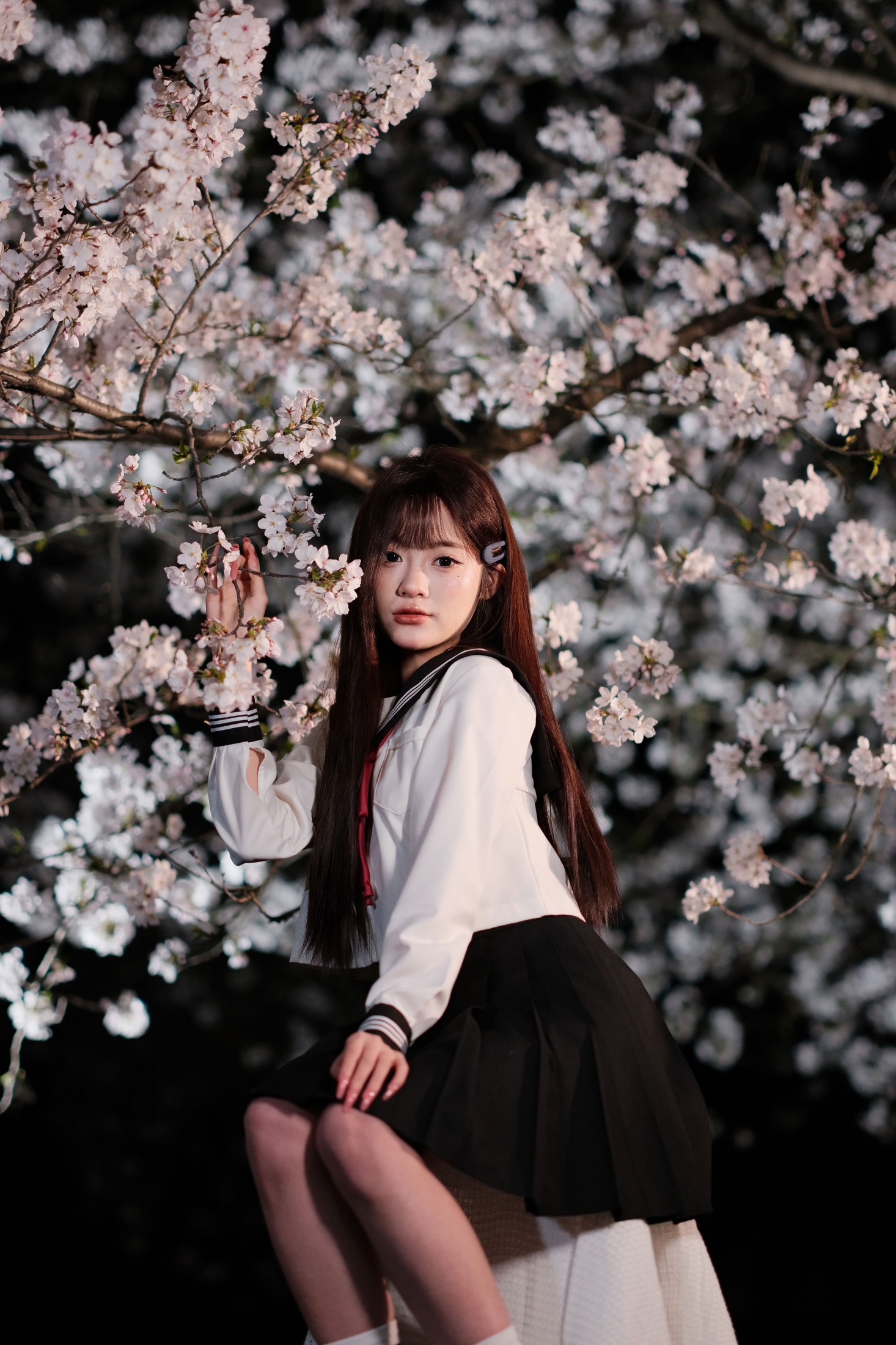 纯纯 – 《夜樱人像 富士中画幅直出》[25P]