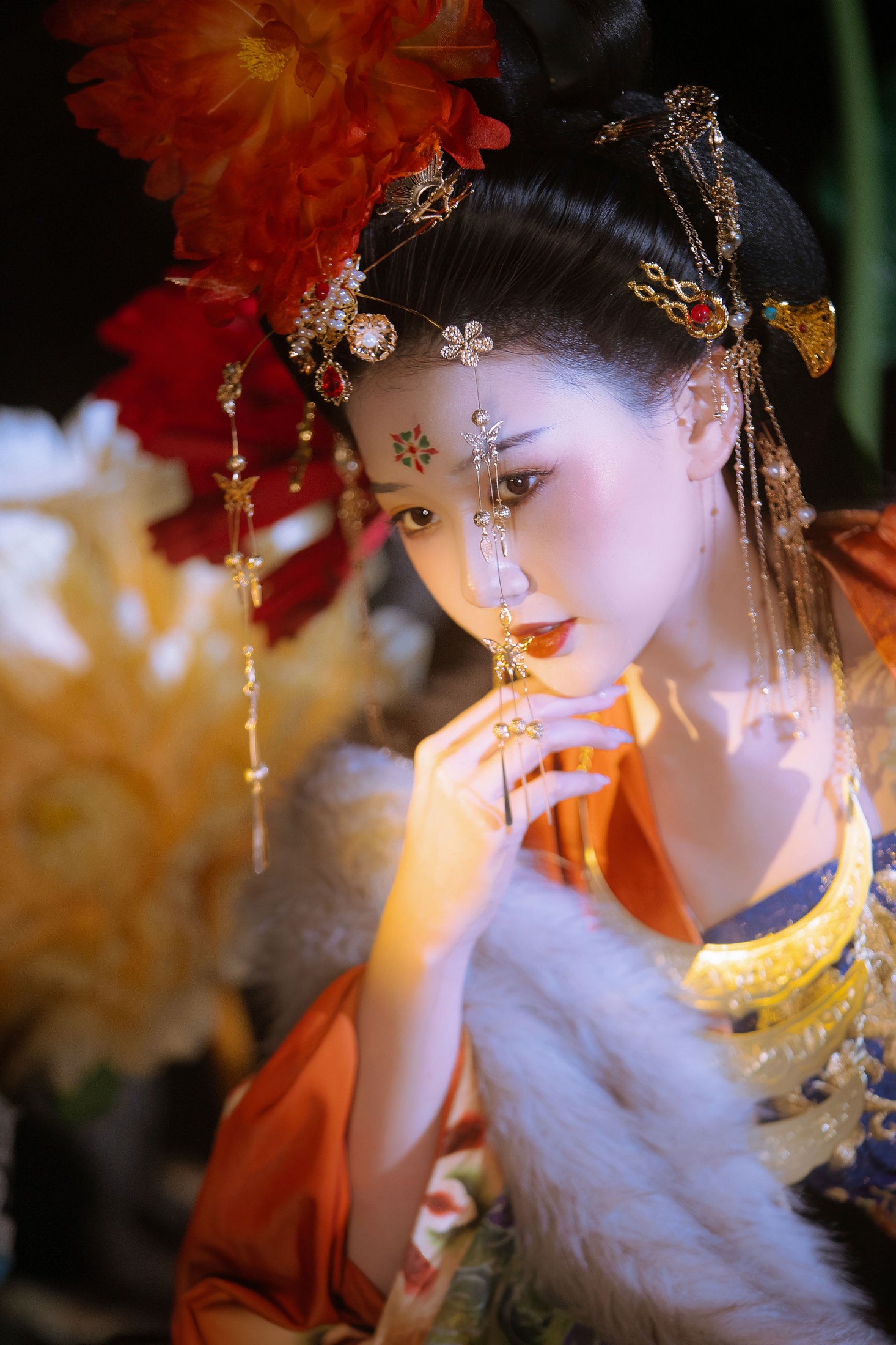《醉倚花眠》[24P]