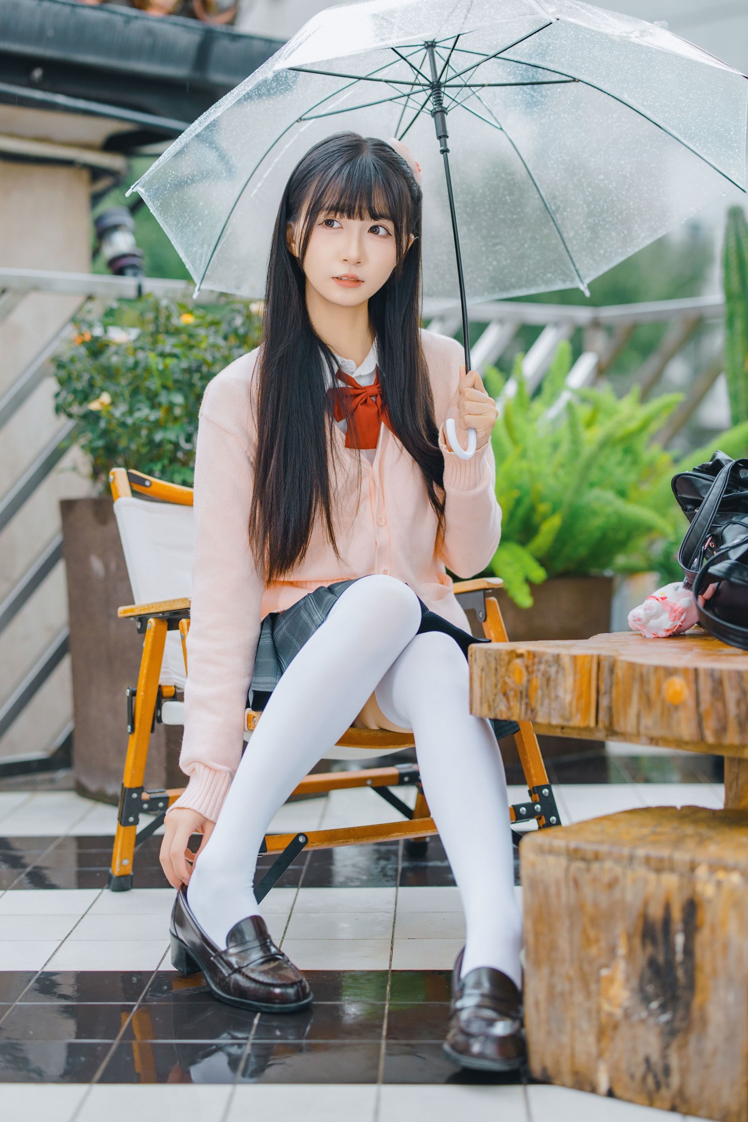 《雨天JK》[24P]