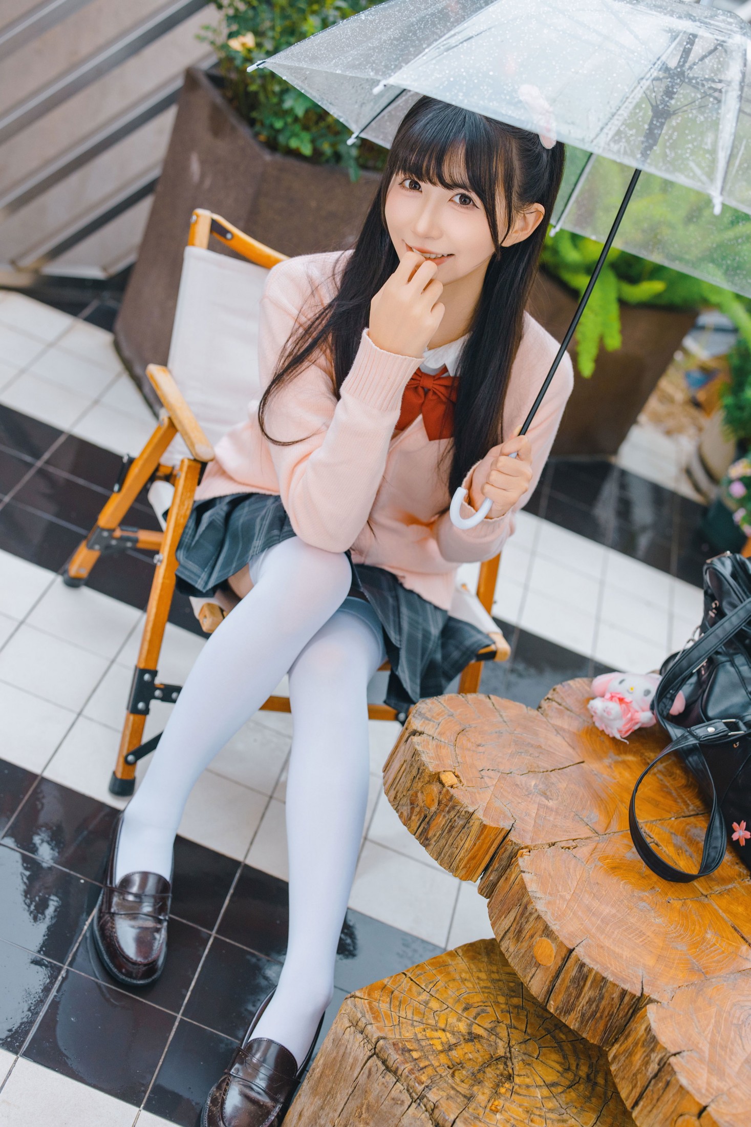 《雨天JK》[24P]