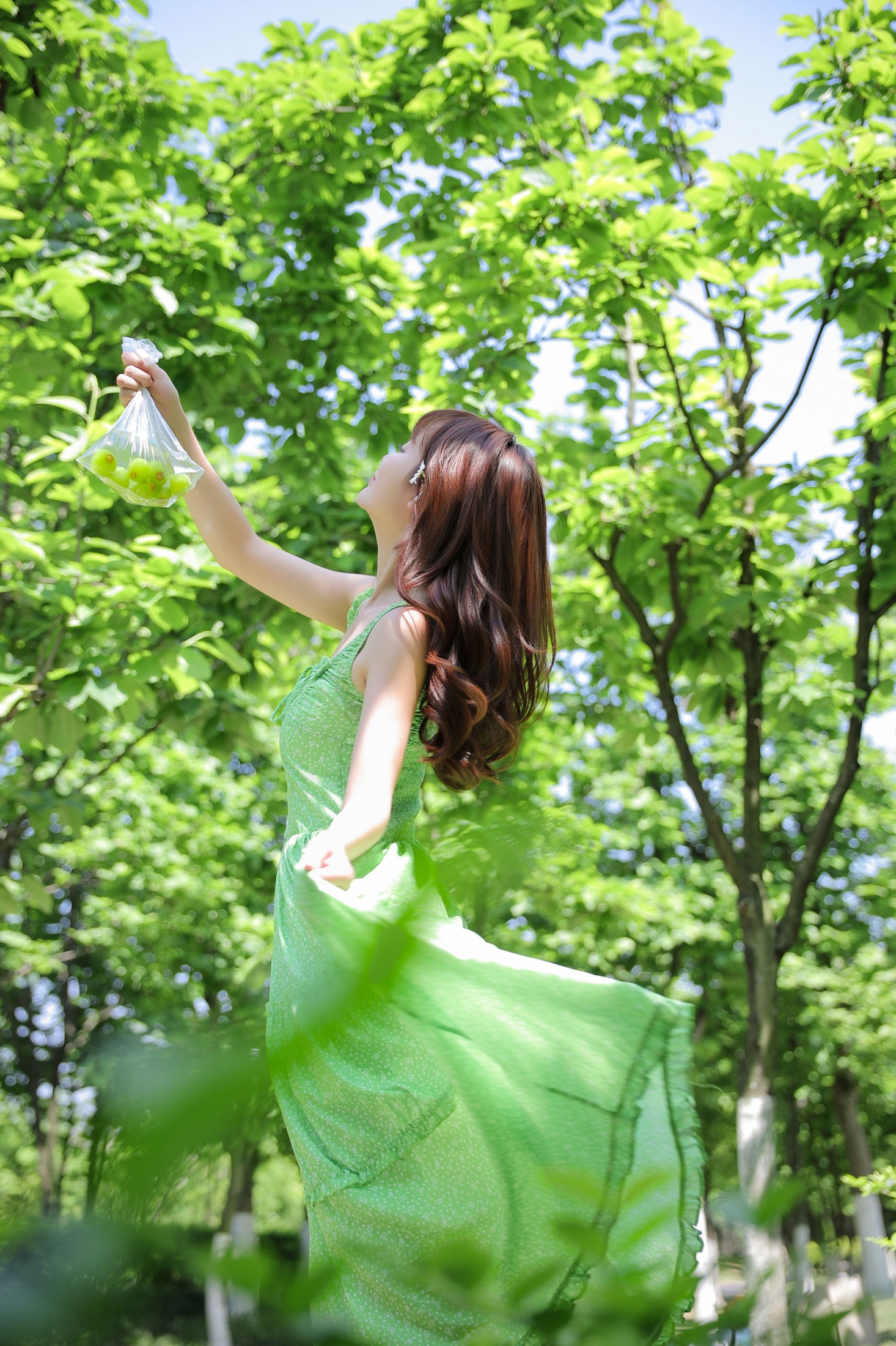 《夏天就要到了》[12P]