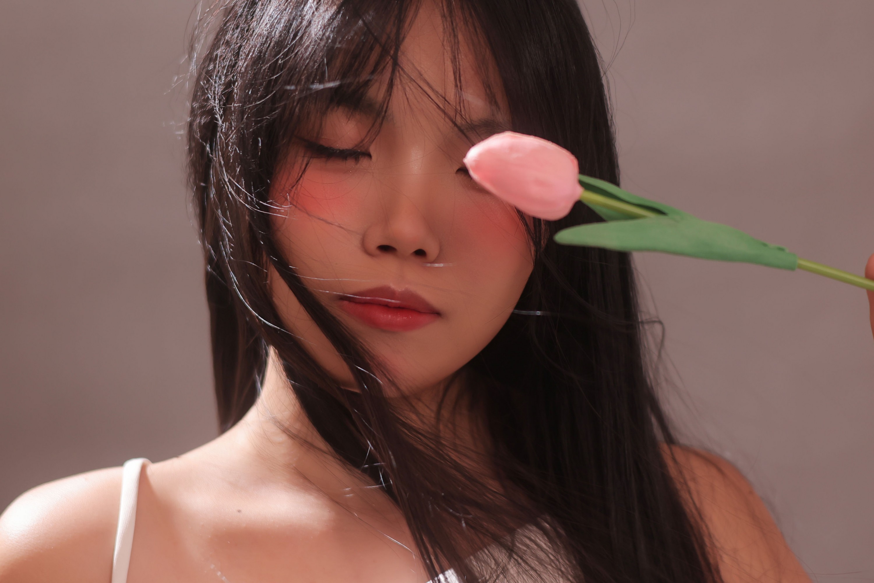 《心事》[9P]