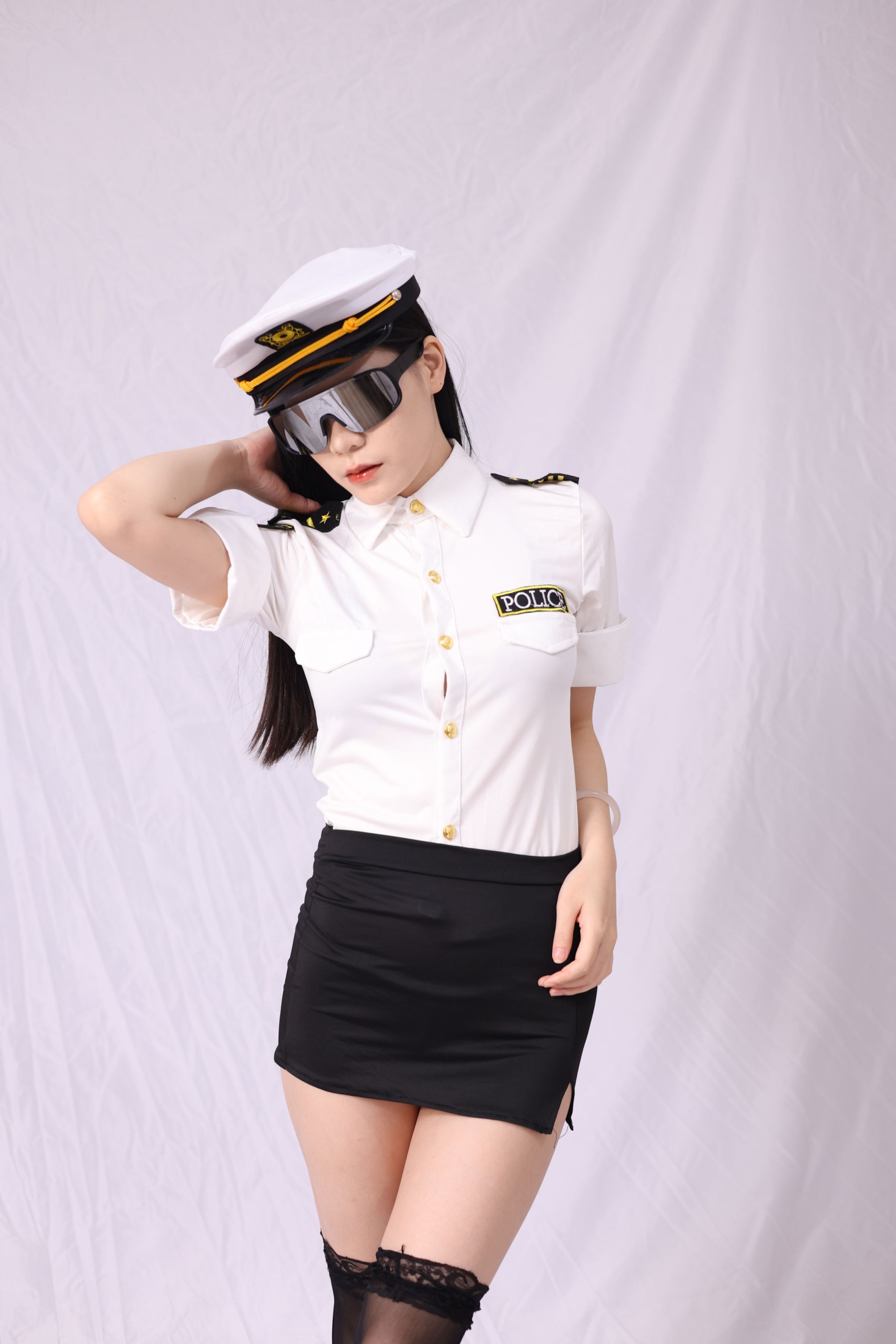 《女警官》[56P]