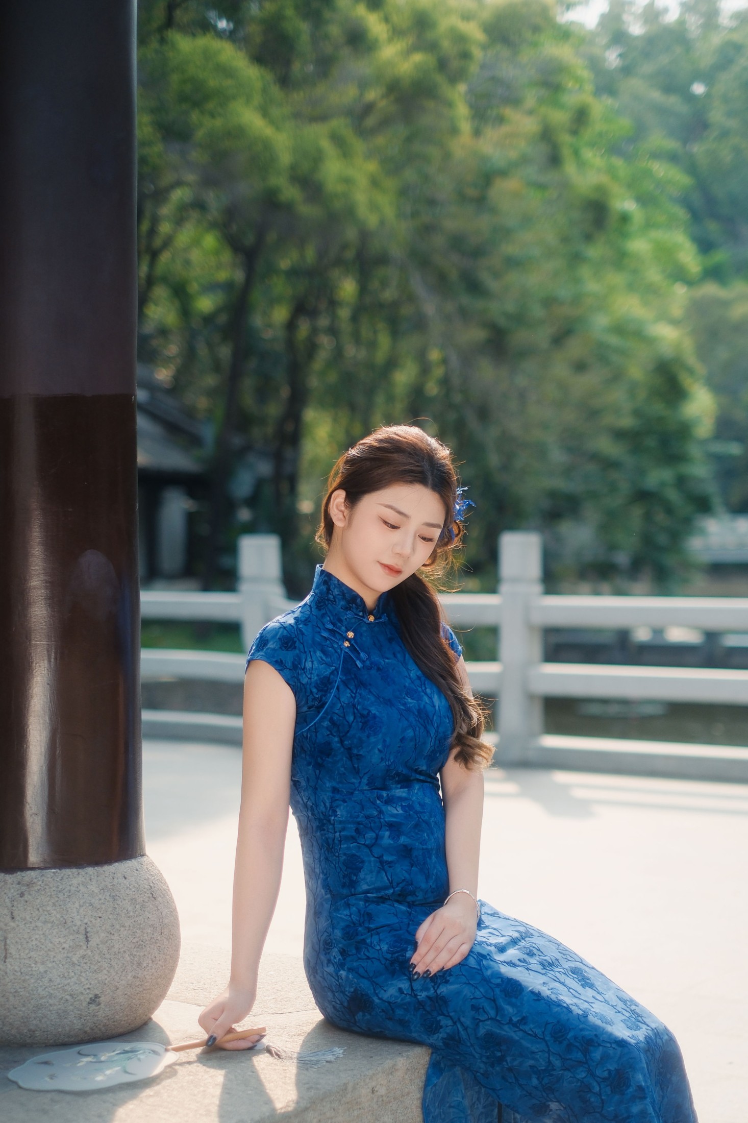 《中式园林+靛蓝旗袍》[12P]