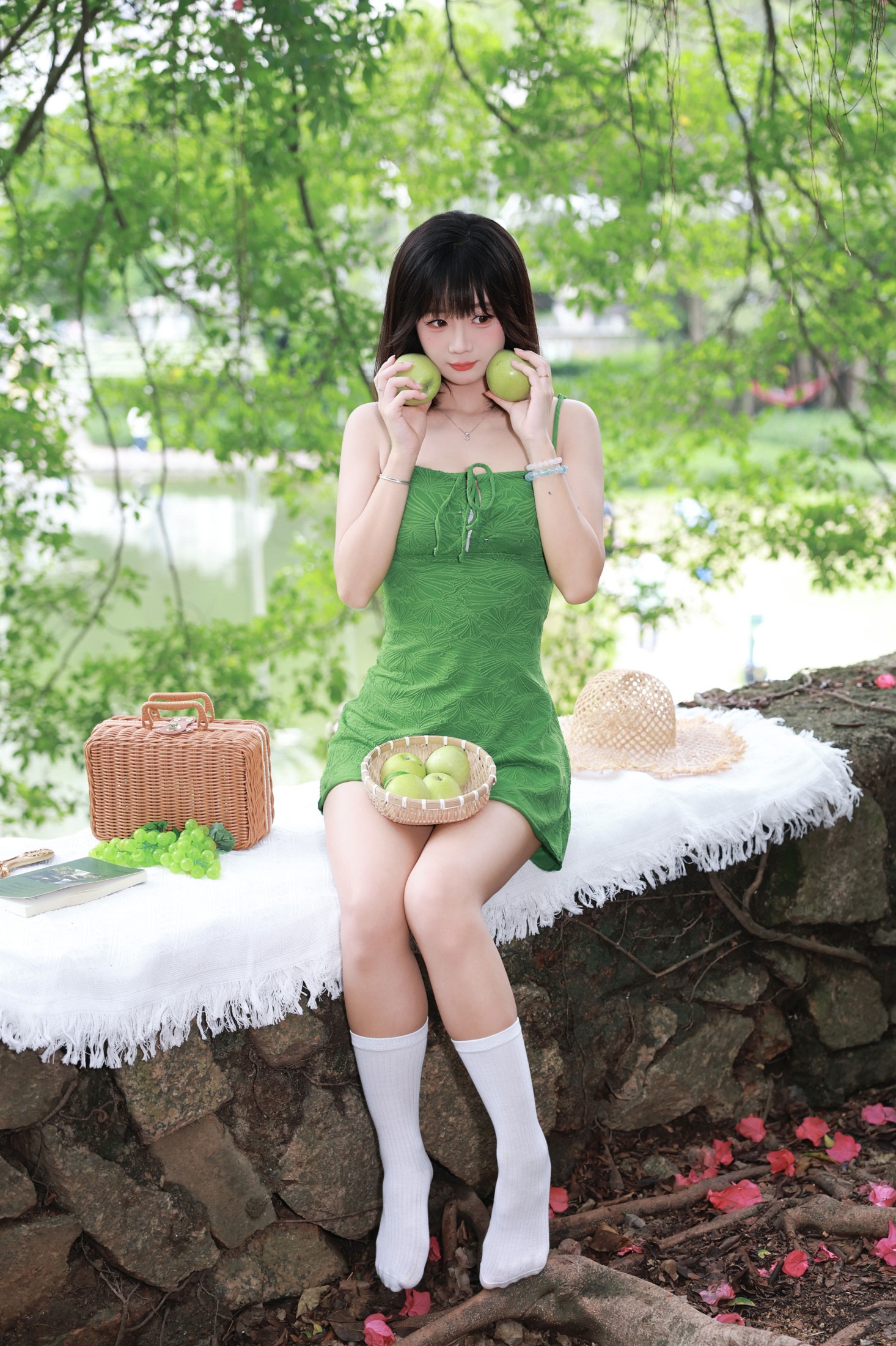 《找到绿意，就找到了夏天》[12P]