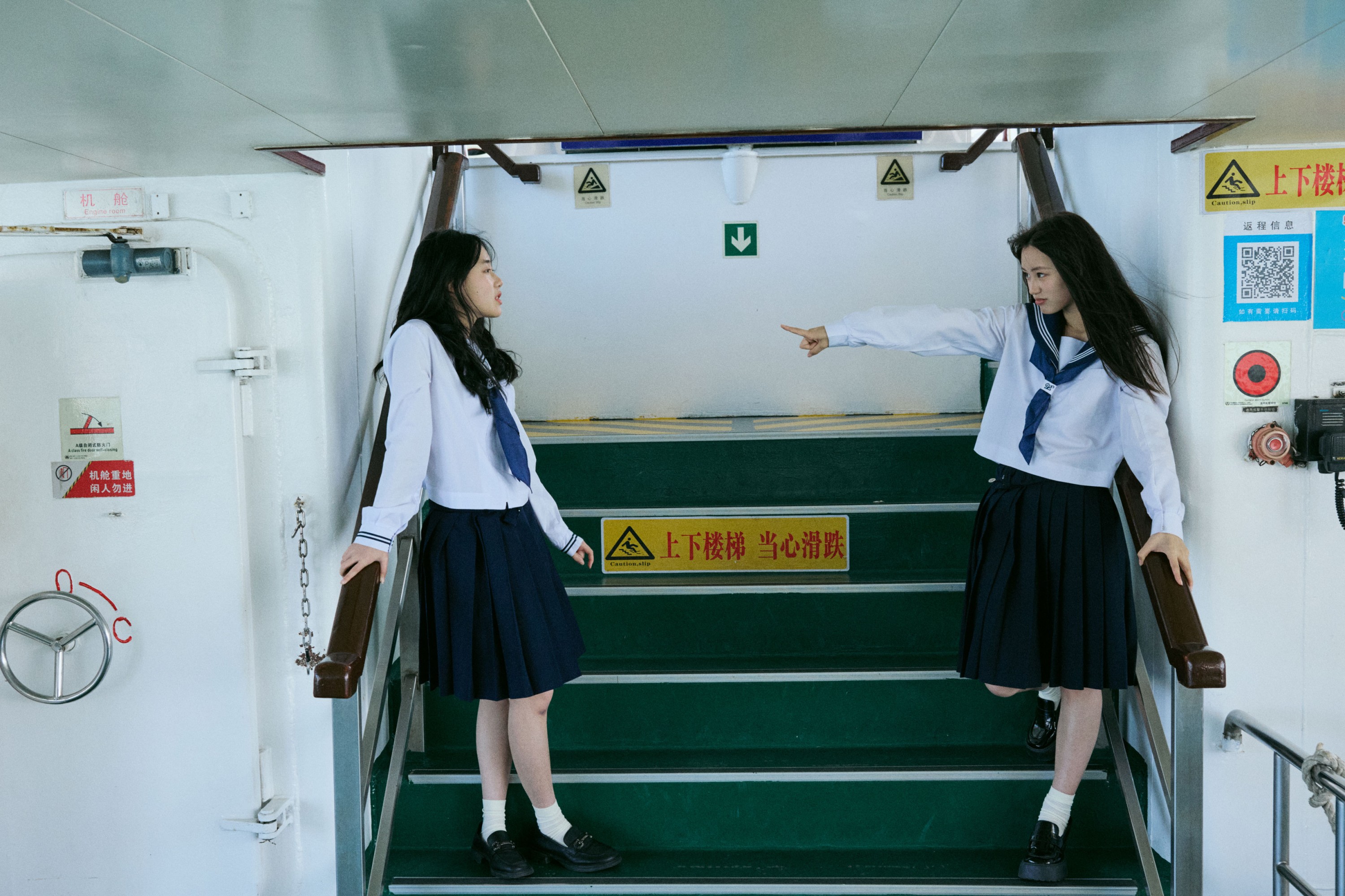 《轮渡少女》[74P]