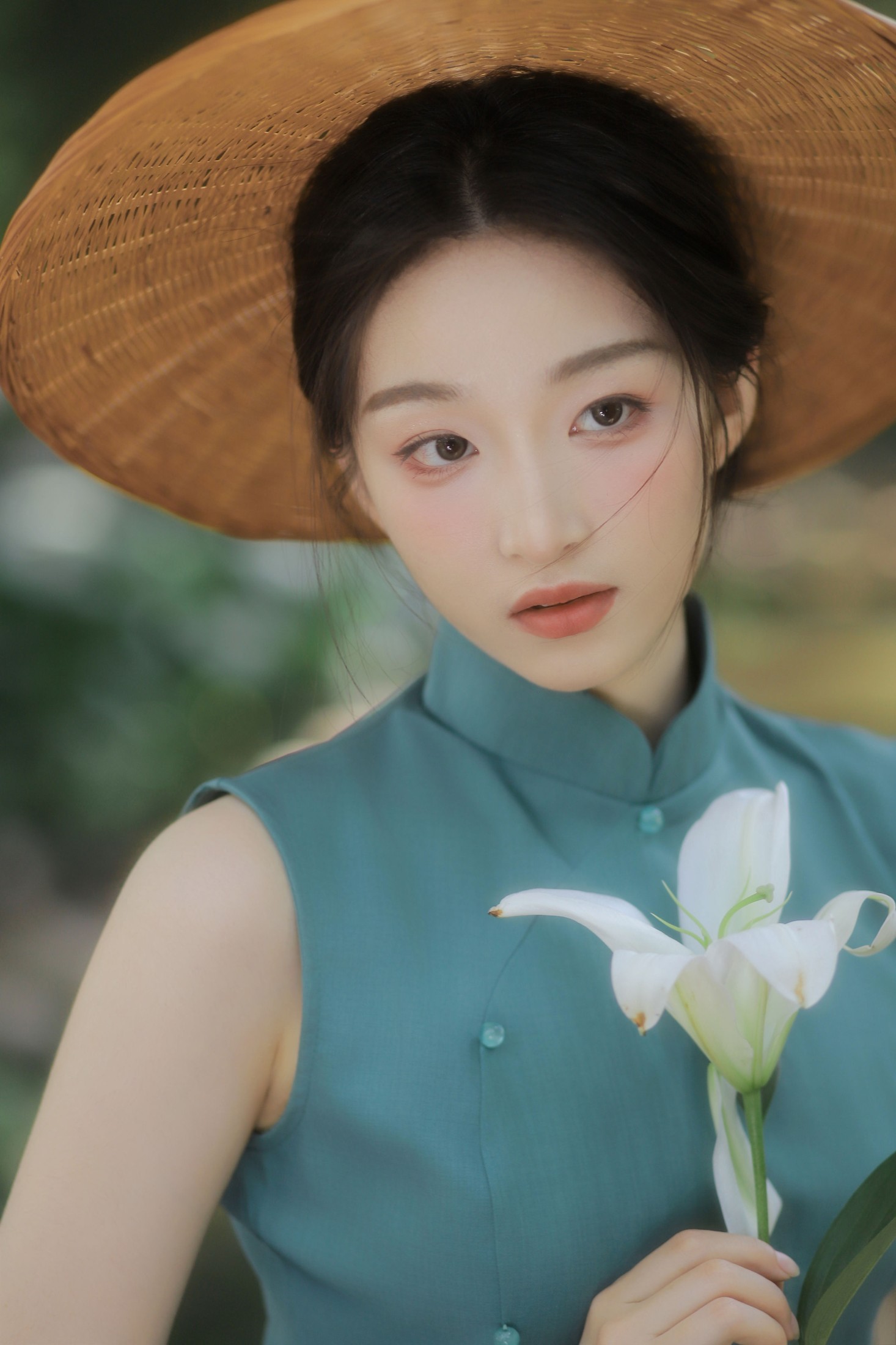 《斗笠掩芳华》[26P]