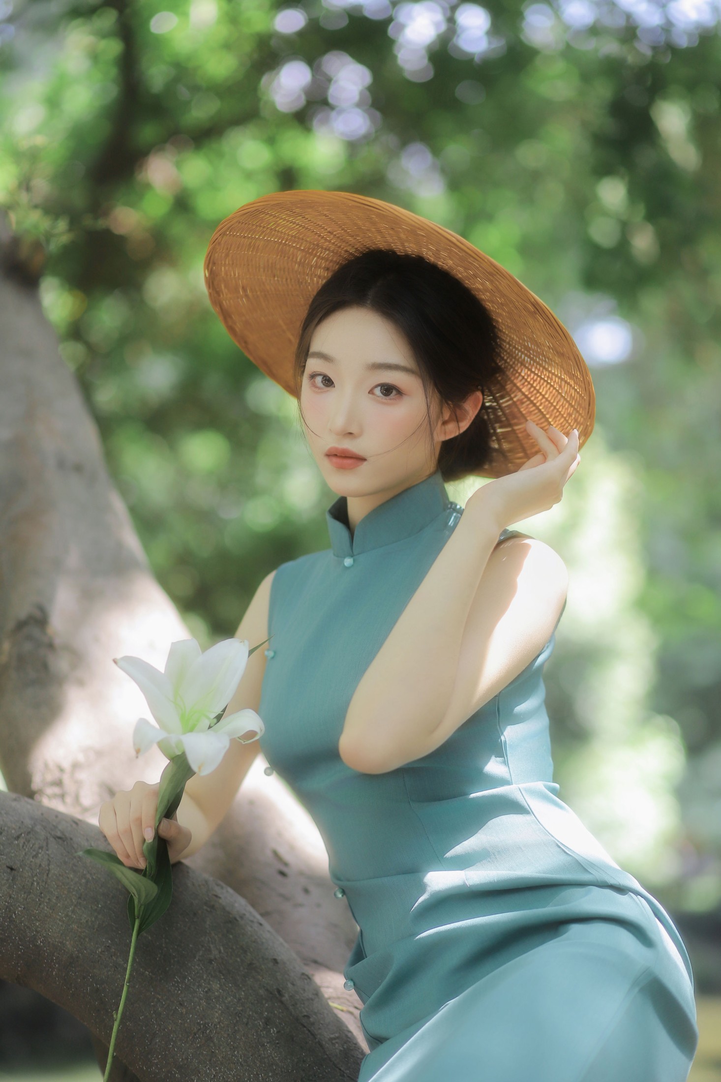 《斗笠掩芳华》[26P]