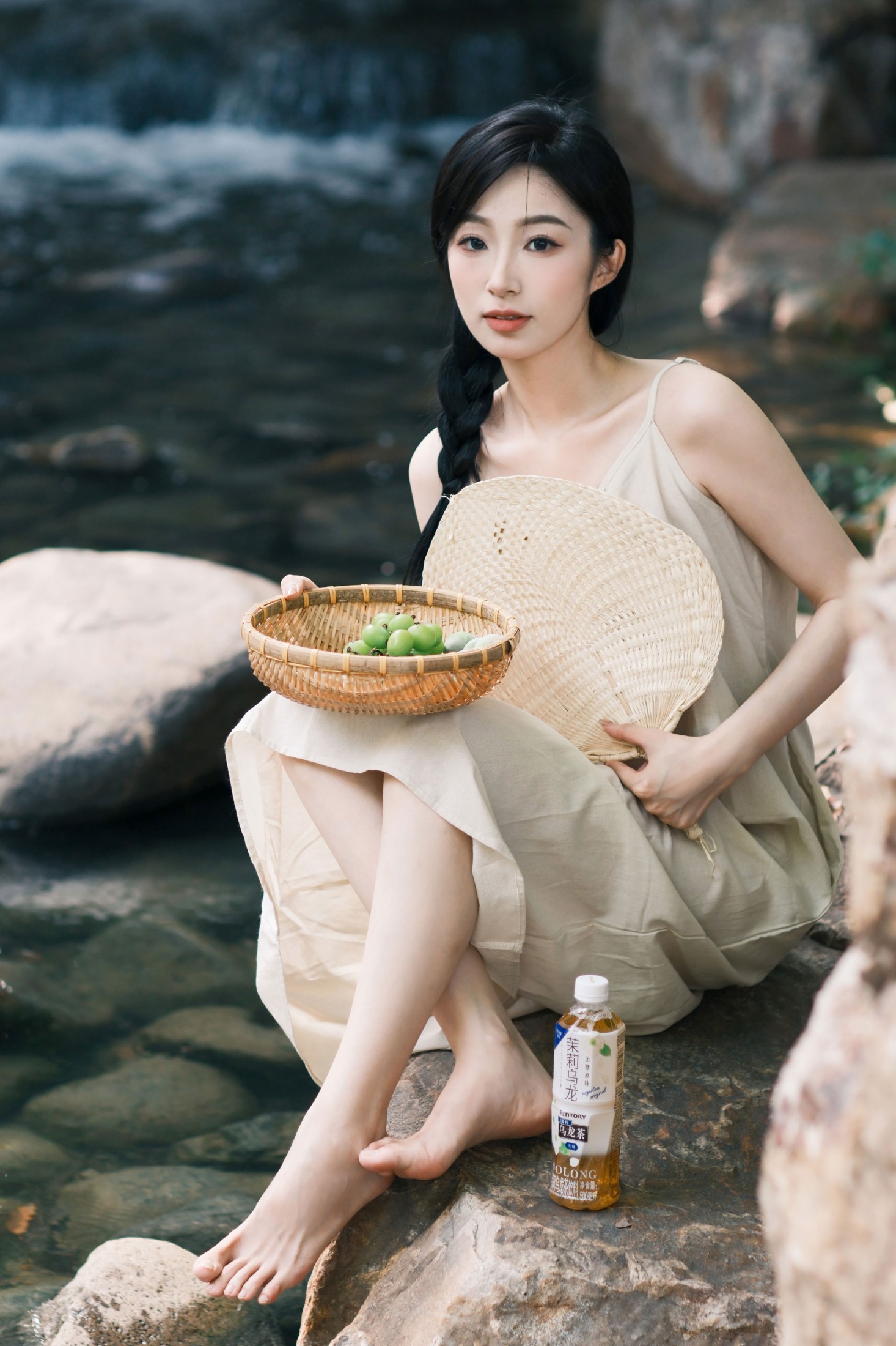 《夏日溯溪》[16P]