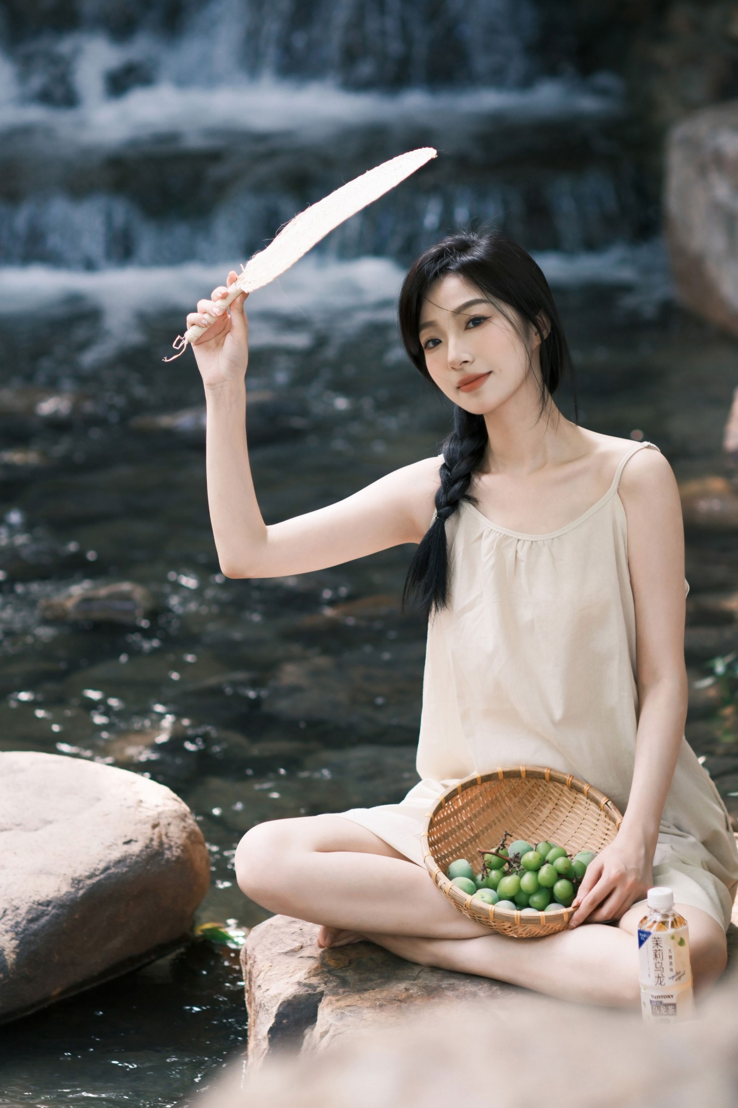 《夏日溯溪》[16P]